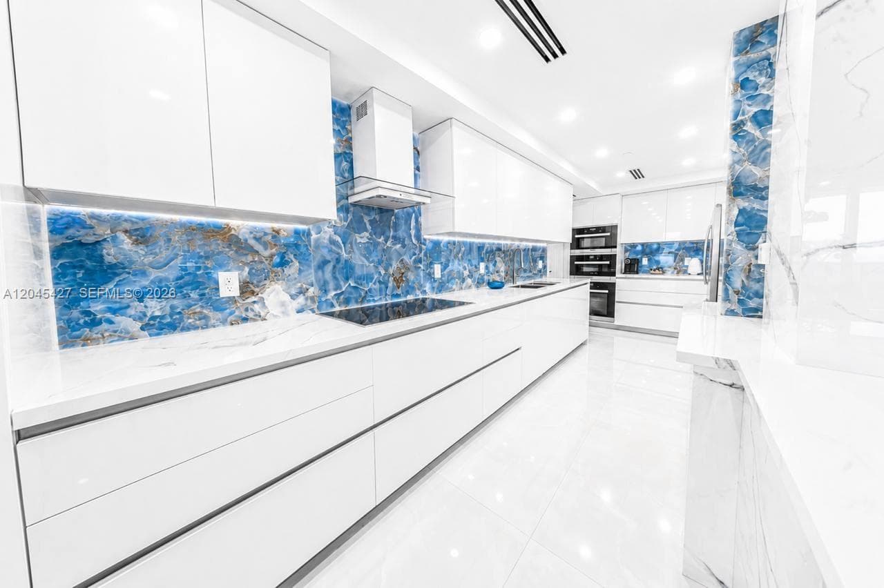 1800 S Ocean Dr 3601 photo 6