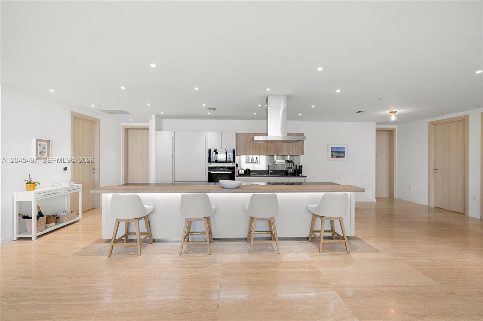 1000 Brickell Plz PH5403 photo 17