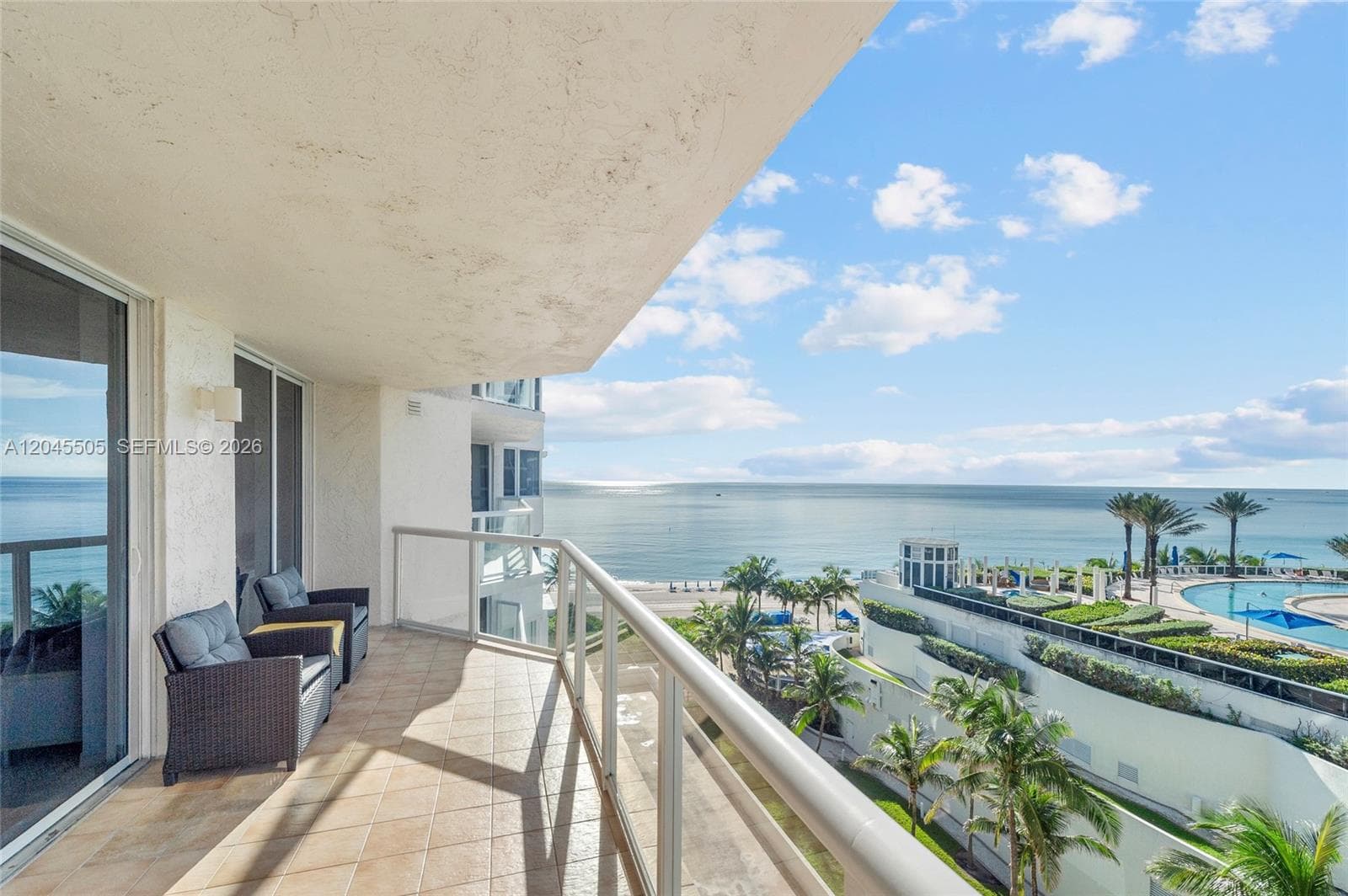17275 Collins Ave 804 photo 3