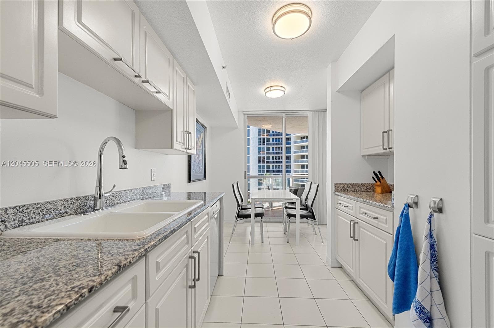 17275 Collins Ave 804 photo 8