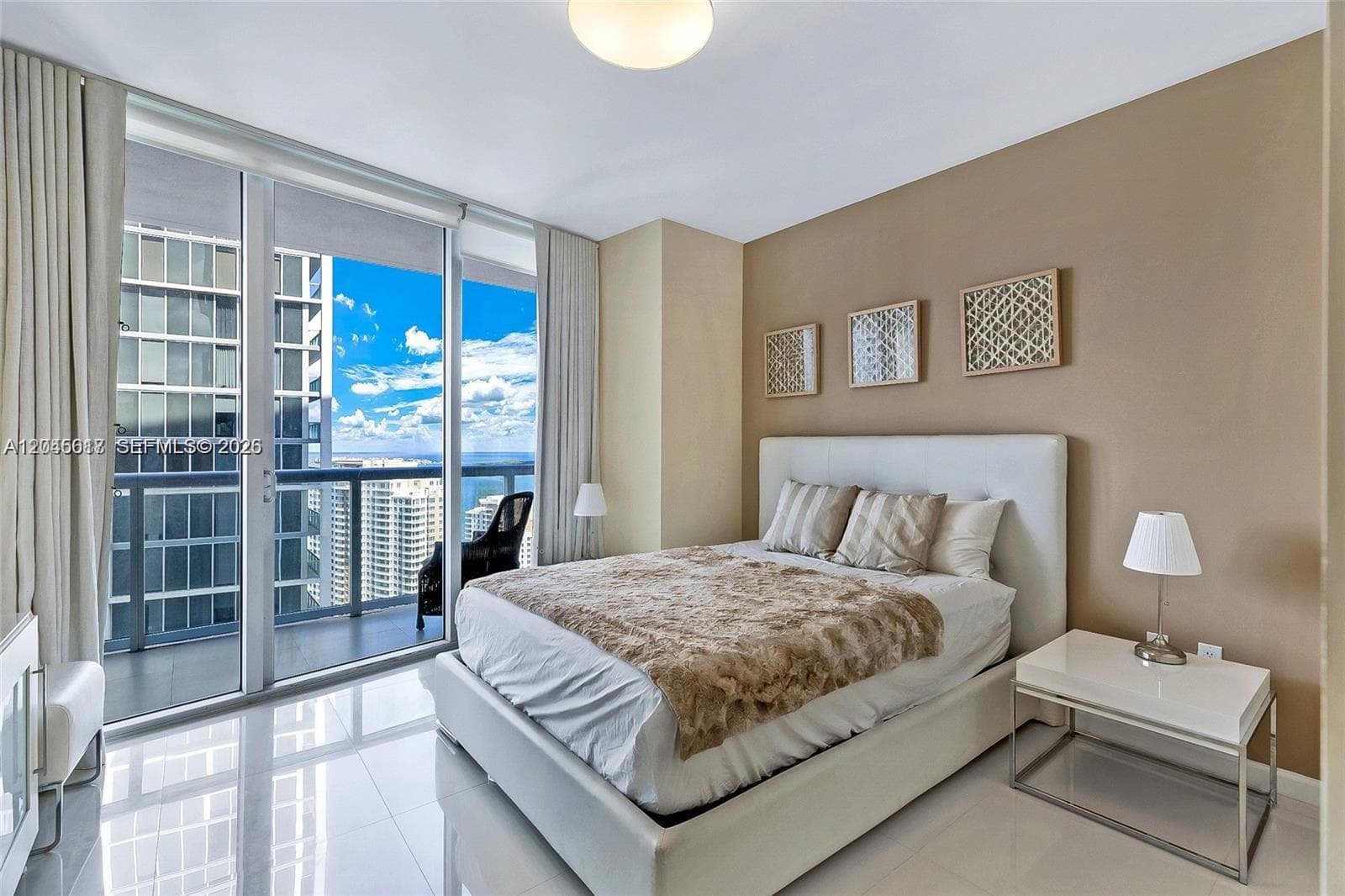 485 Brickell Ave 3602 photo 6