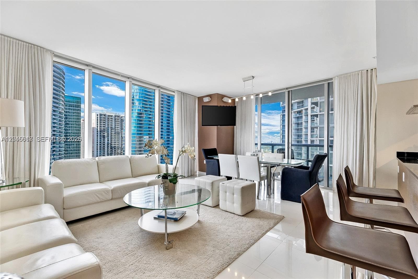 485 Brickell Ave 3602 photo 1