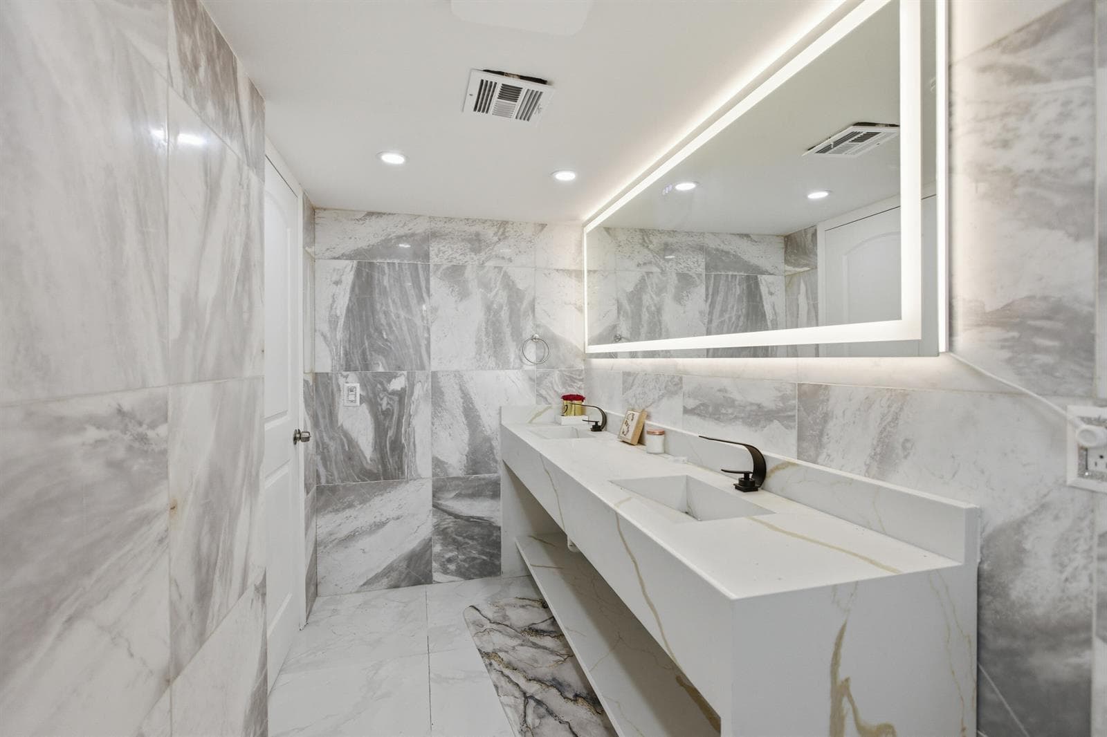 2101 S Ocean Drive 1507 photo 23