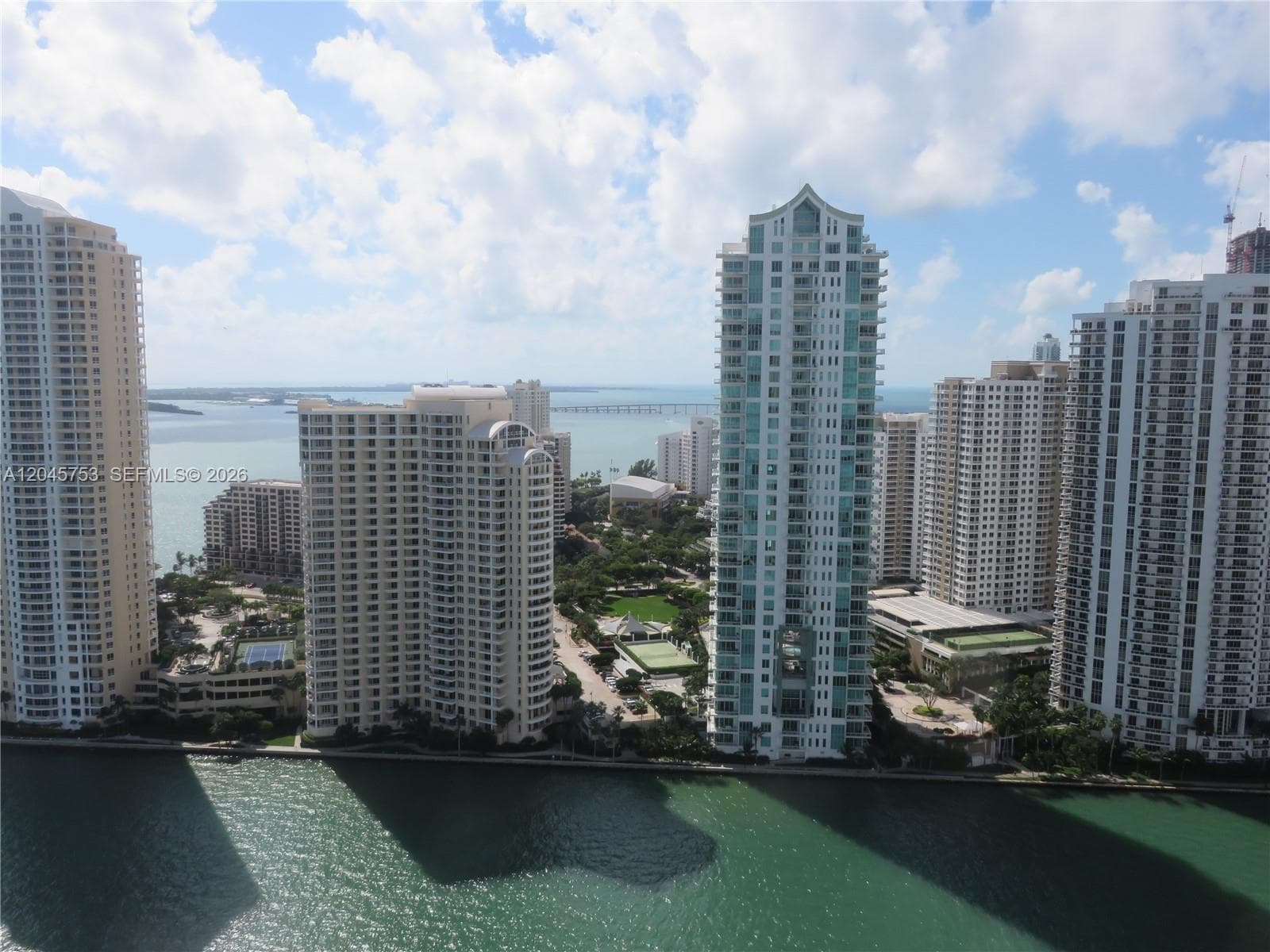 335 S Biscayne Blvd 3503 photo 2