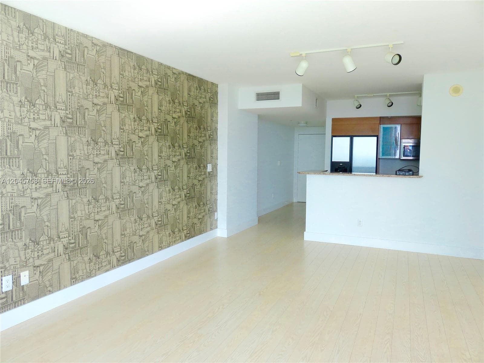 335 S Biscayne Blvd 3503 photo 6