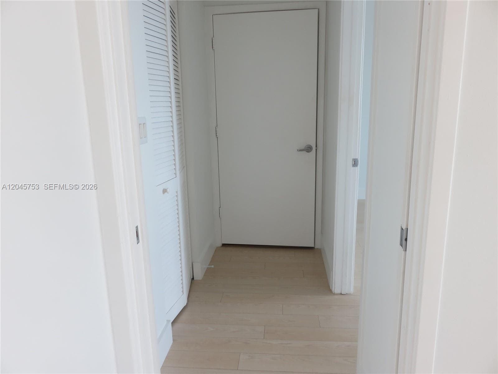 335 S Biscayne Blvd 3503 photo 18