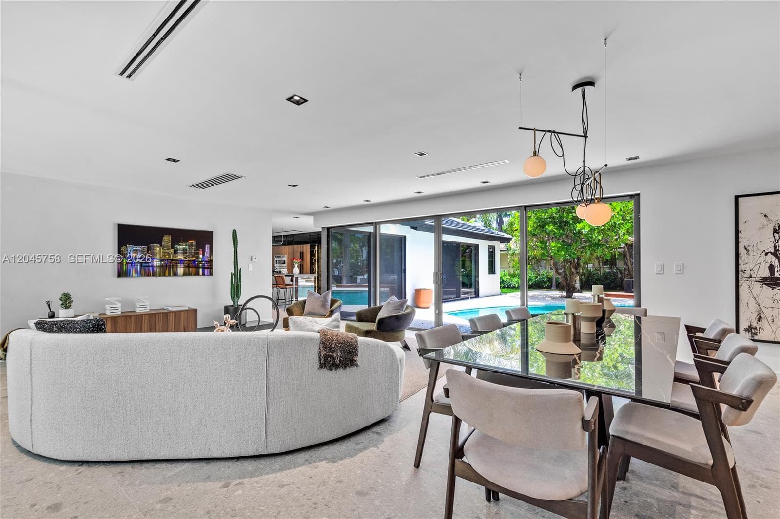 2500 Bayview Dr photo 5
