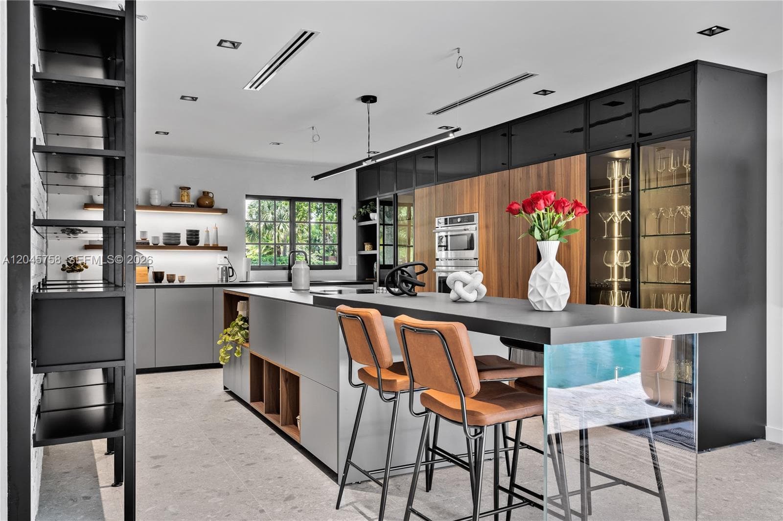 2500 Bayview Dr photo 11