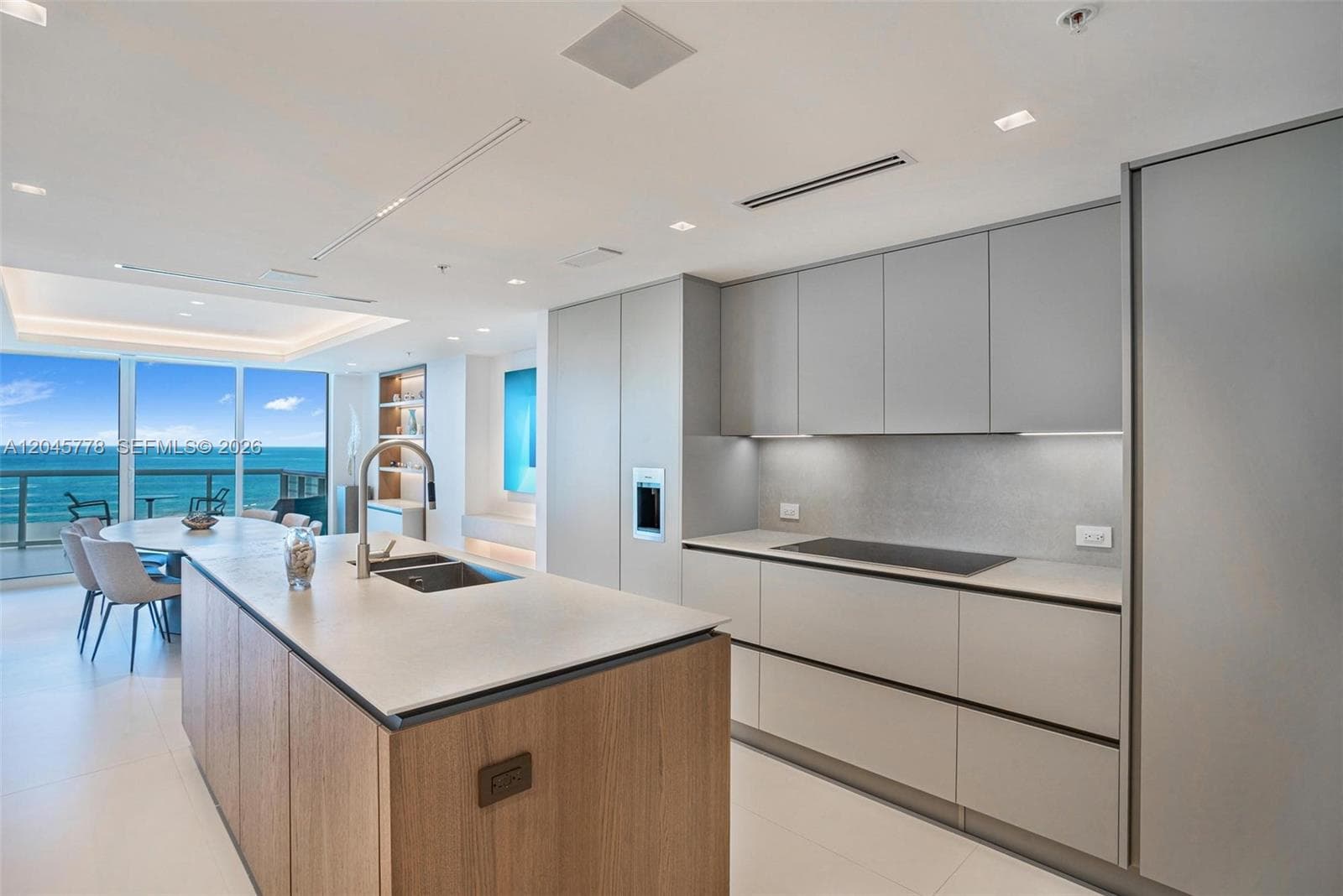 3801 Collins Ave 1503 photo 10