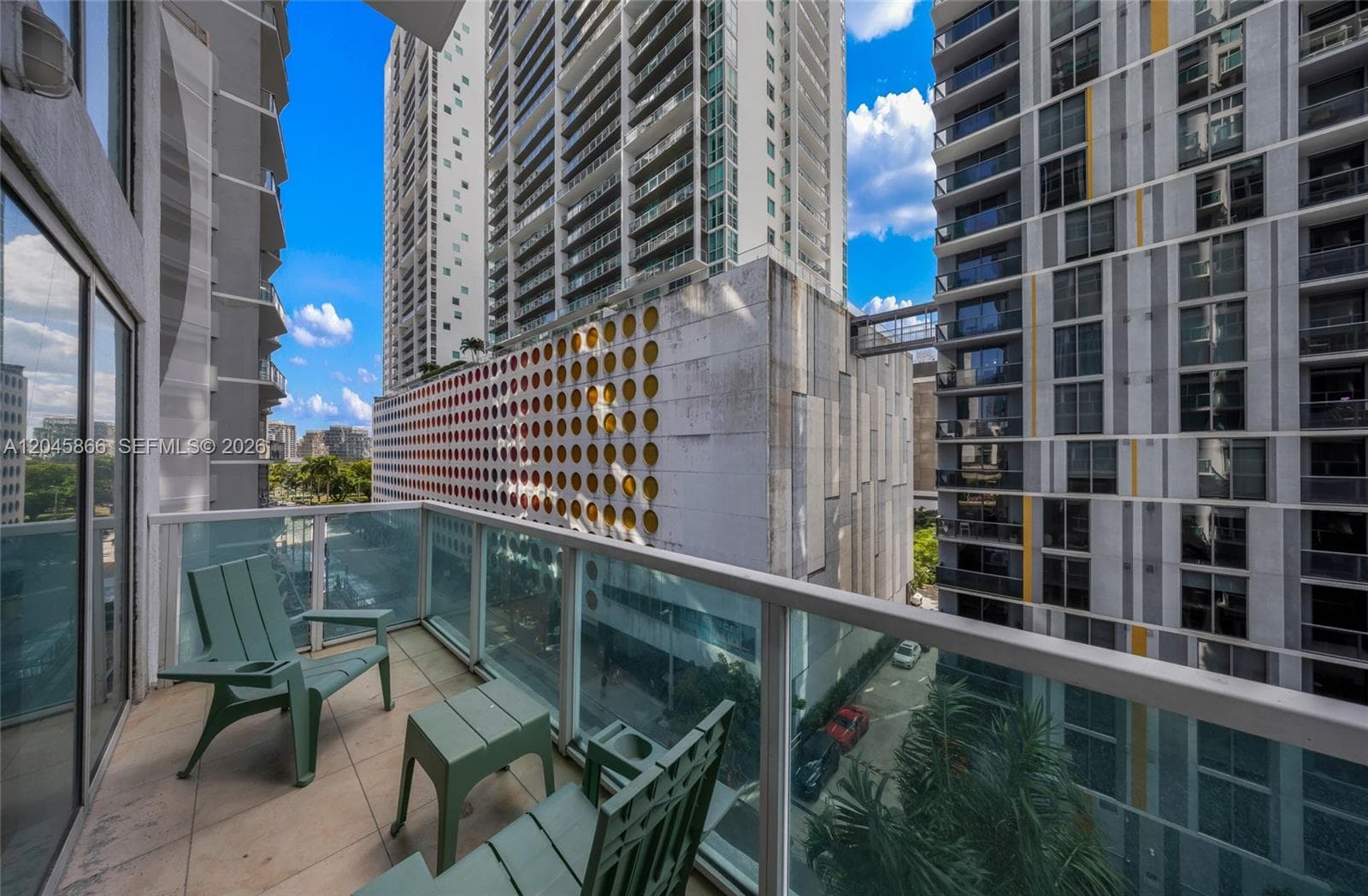 41 SE 5th St 502 photo 5