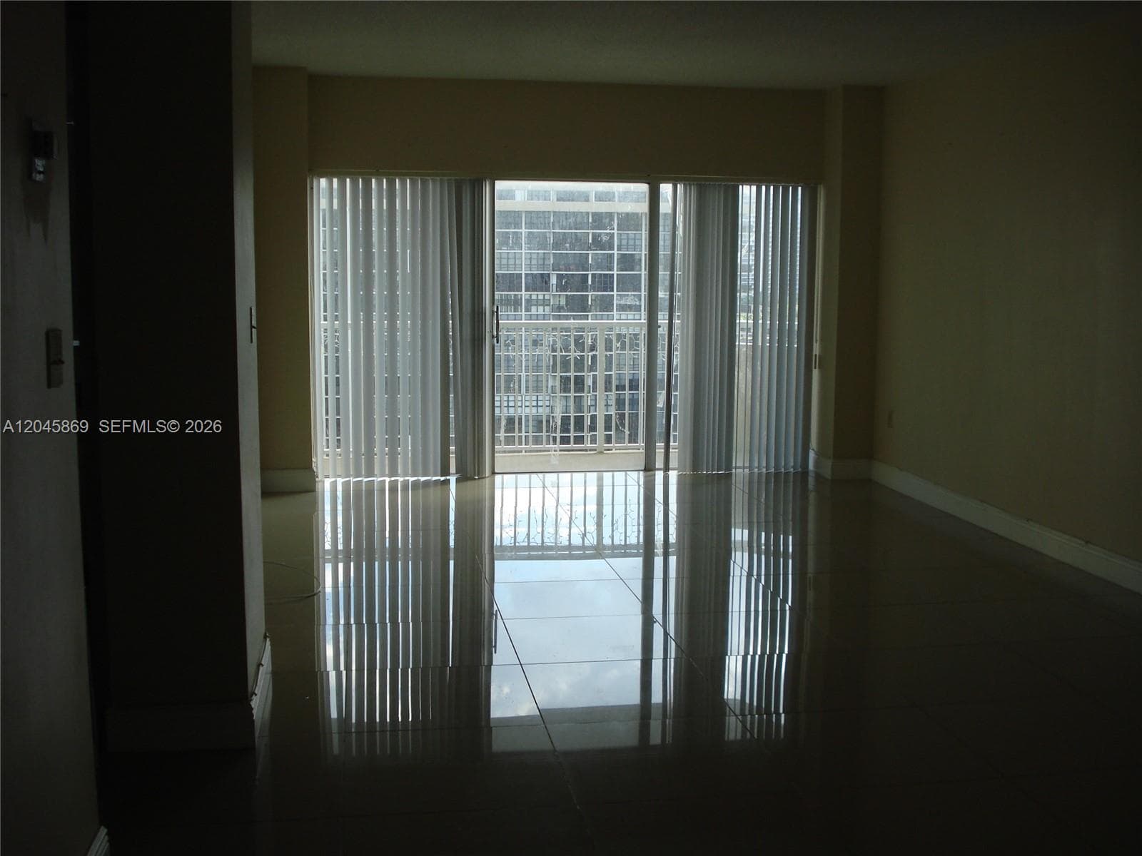 1965 S Ocean Dr 10P photo 4