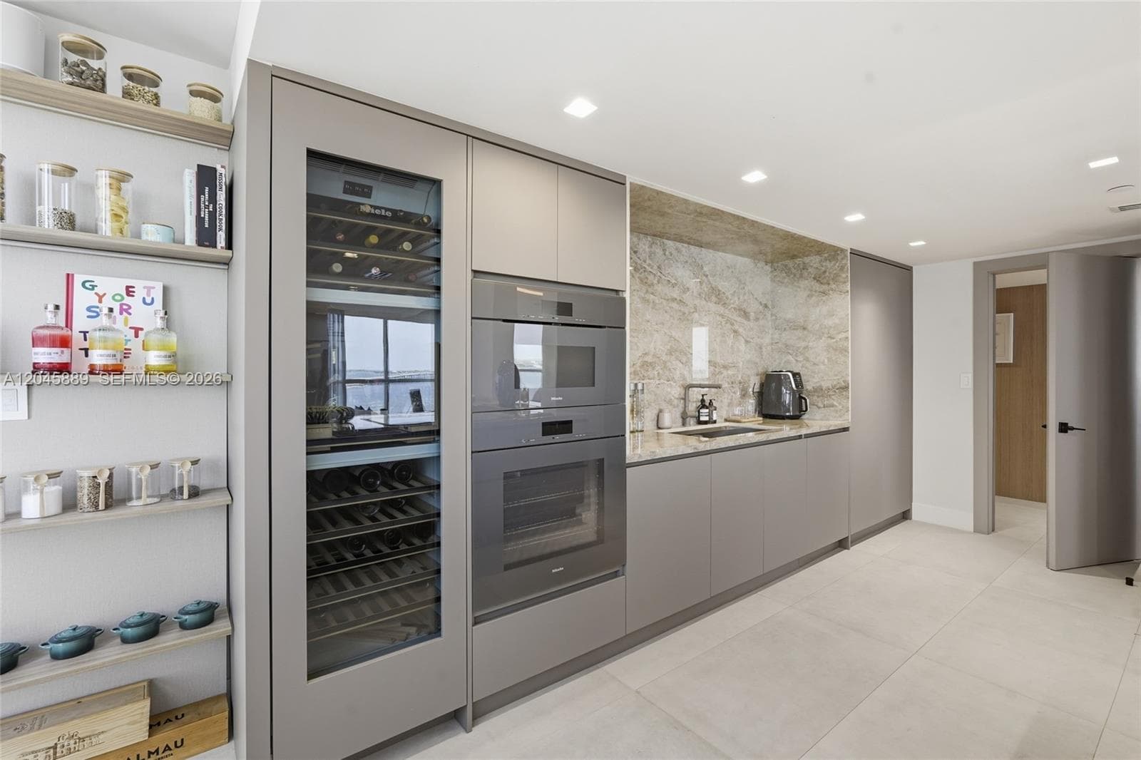 2025 Brickell Ave 1401 photo 11