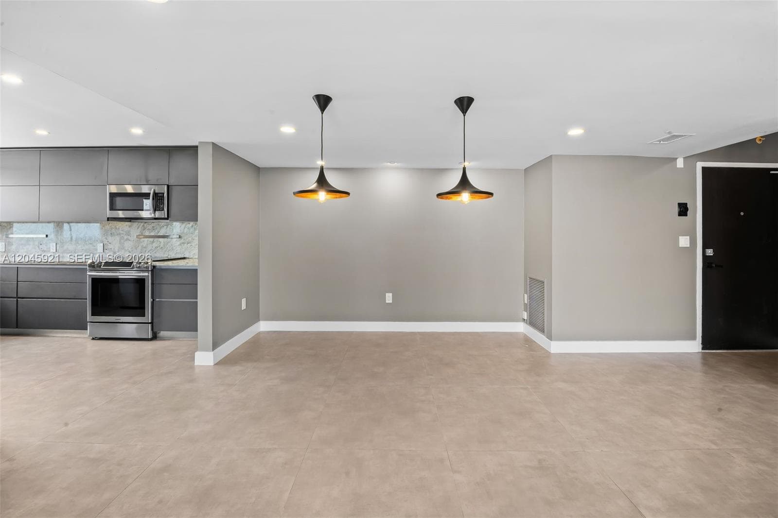 2801 NE 183rd St 1801W photo 5