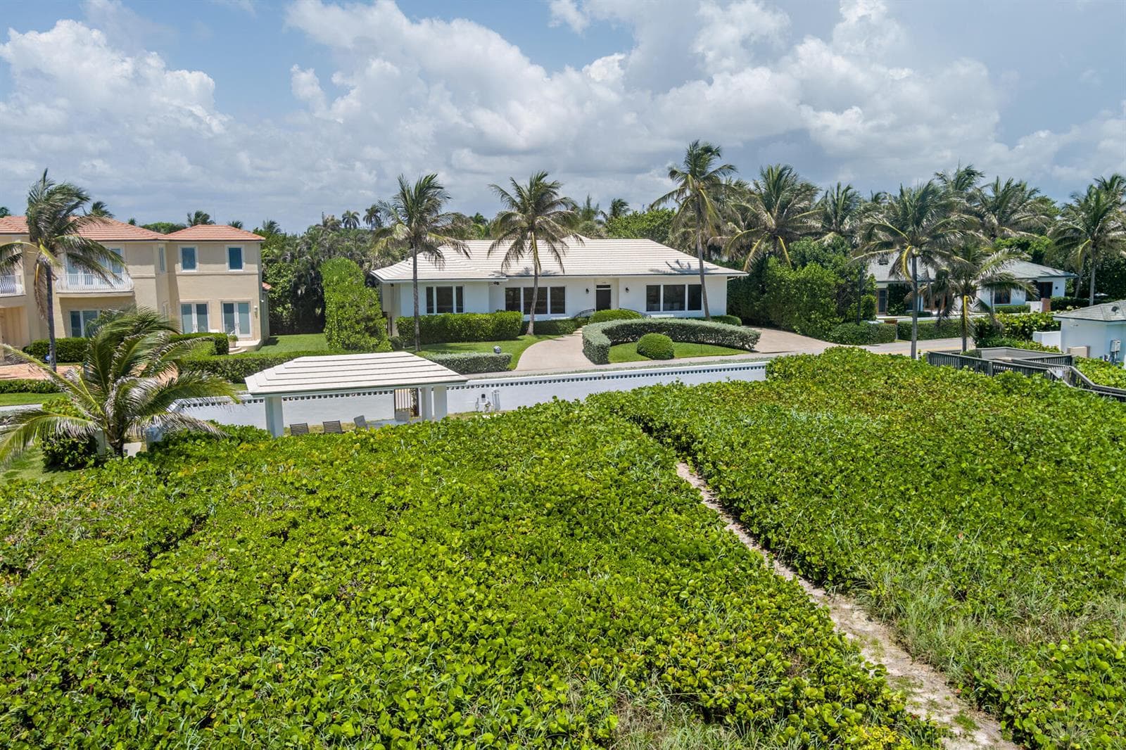 1426 N Ocean Boulevard photo 16