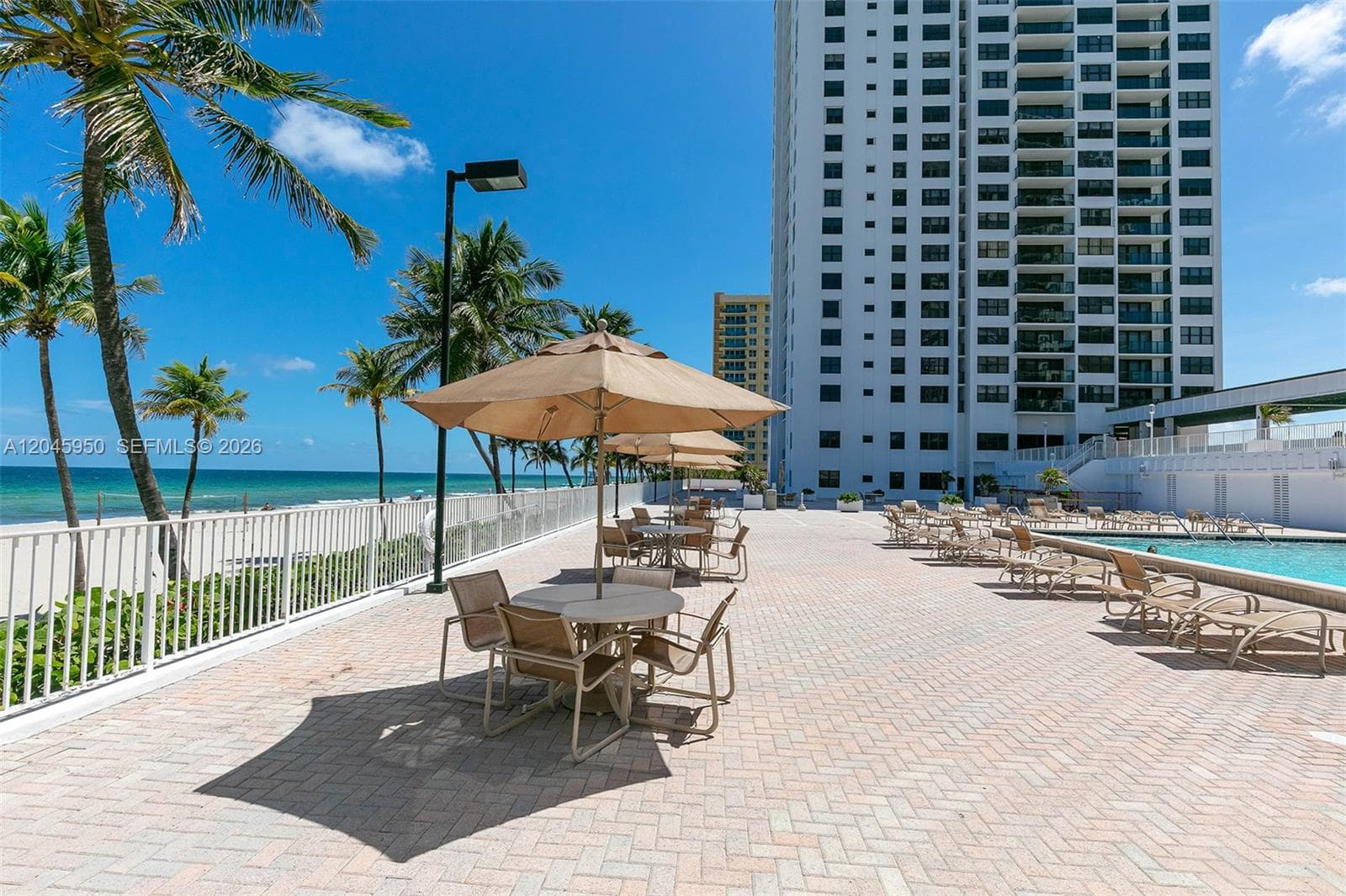 2101 S Ocean Dr 606 photo 23