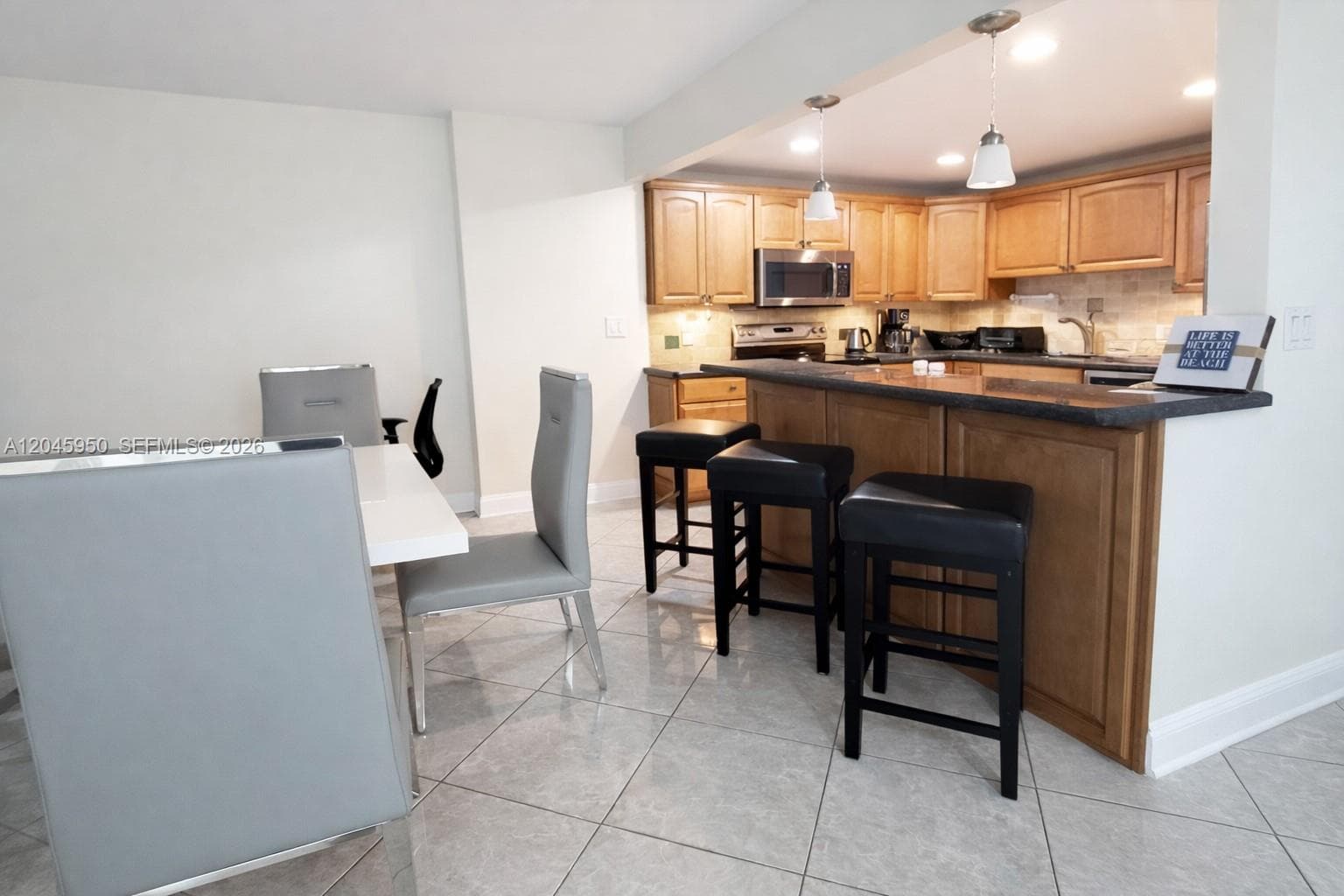 2101 S Ocean Dr 606 photo 5