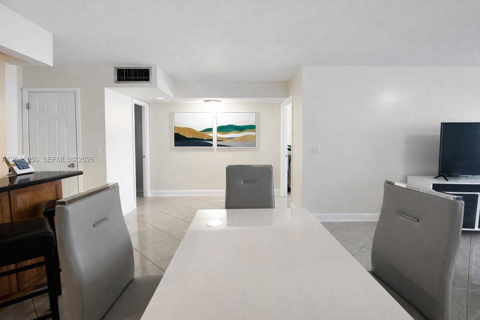 2101 S Ocean Dr 606 photo 9