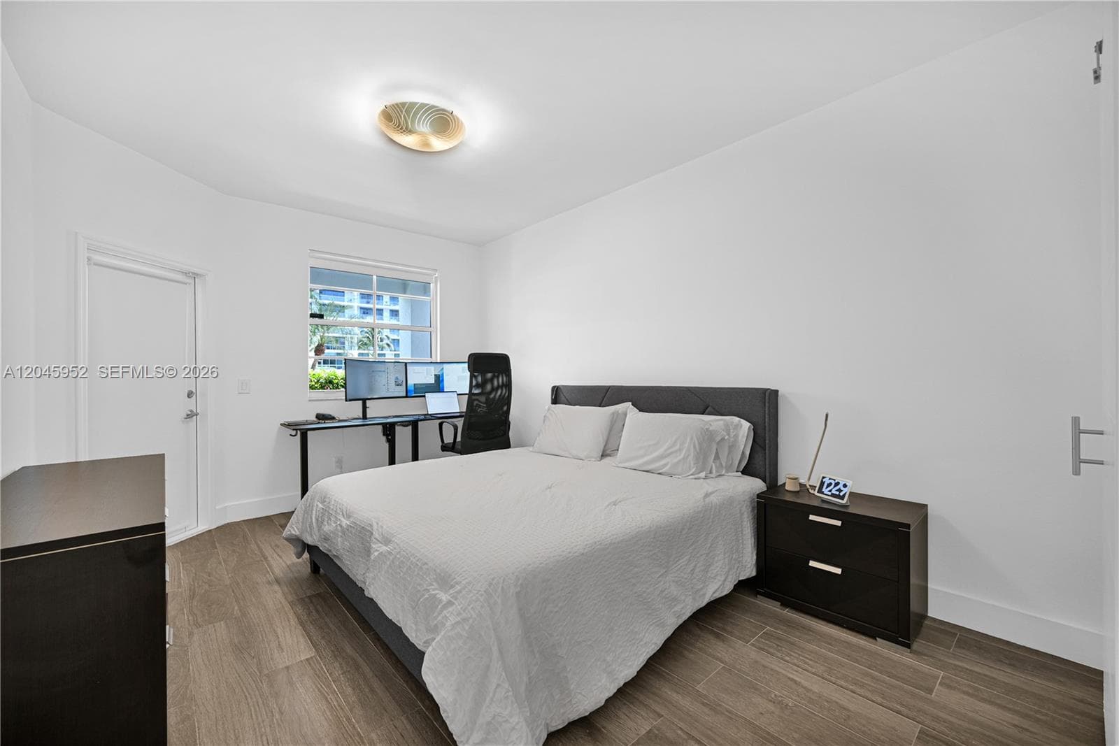 3245 NE 184th St 13104 photo 19