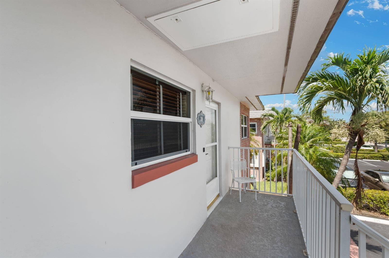 1153 Bayshore Drive 205 photo 3