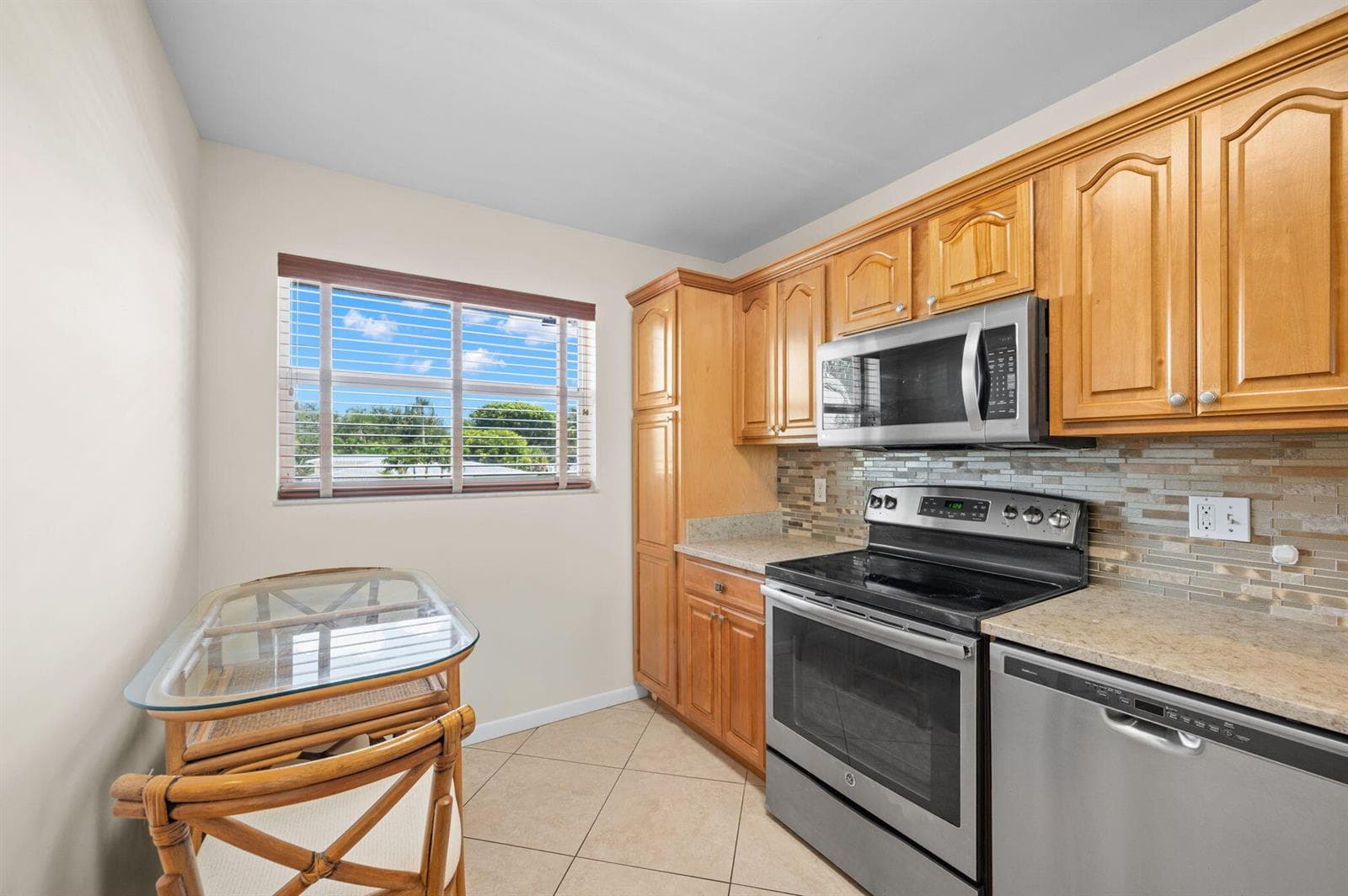 1153 Bayshore Drive 205 photo 5