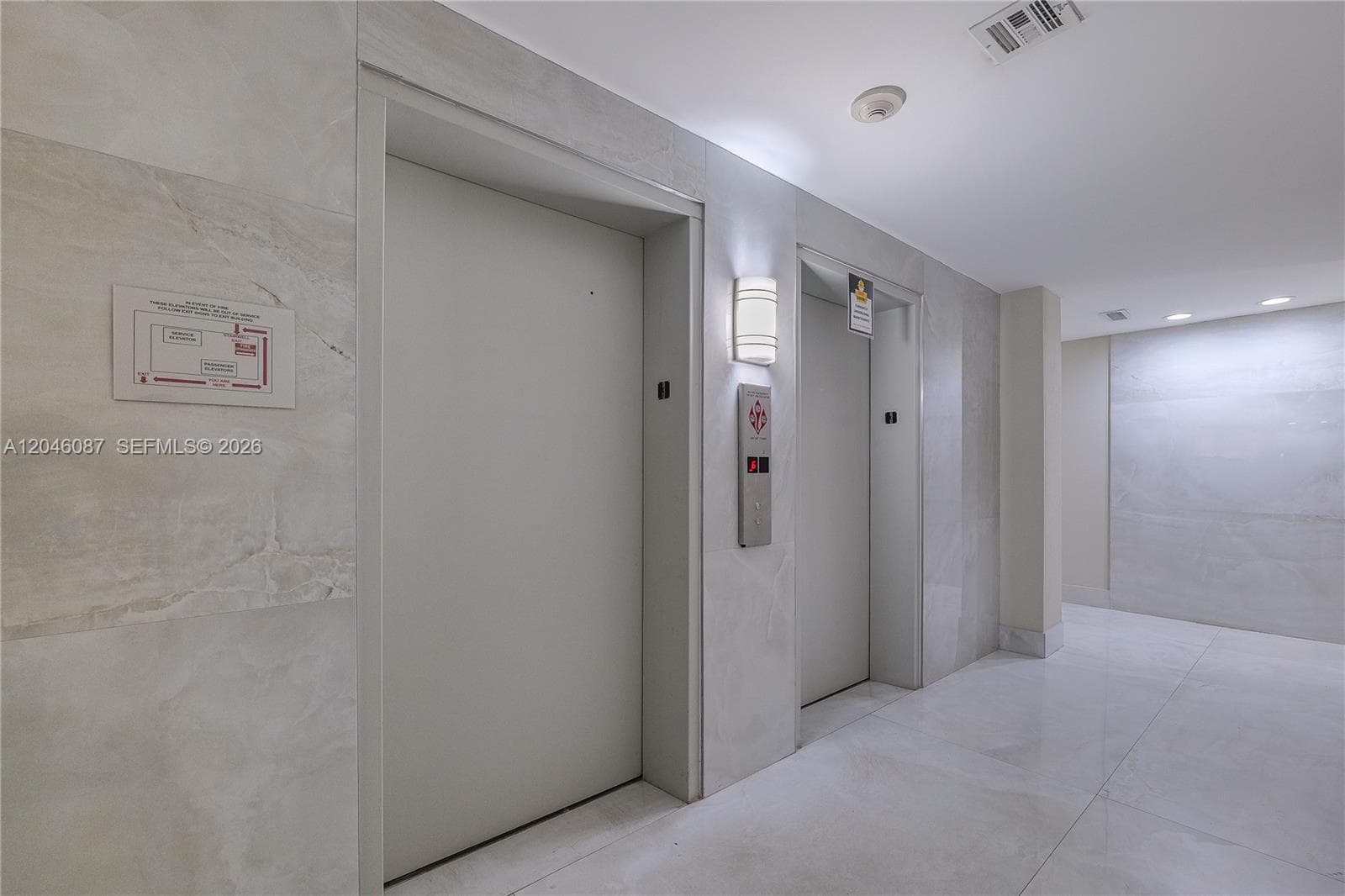 2401 S Ocean Dr 305 photo 24