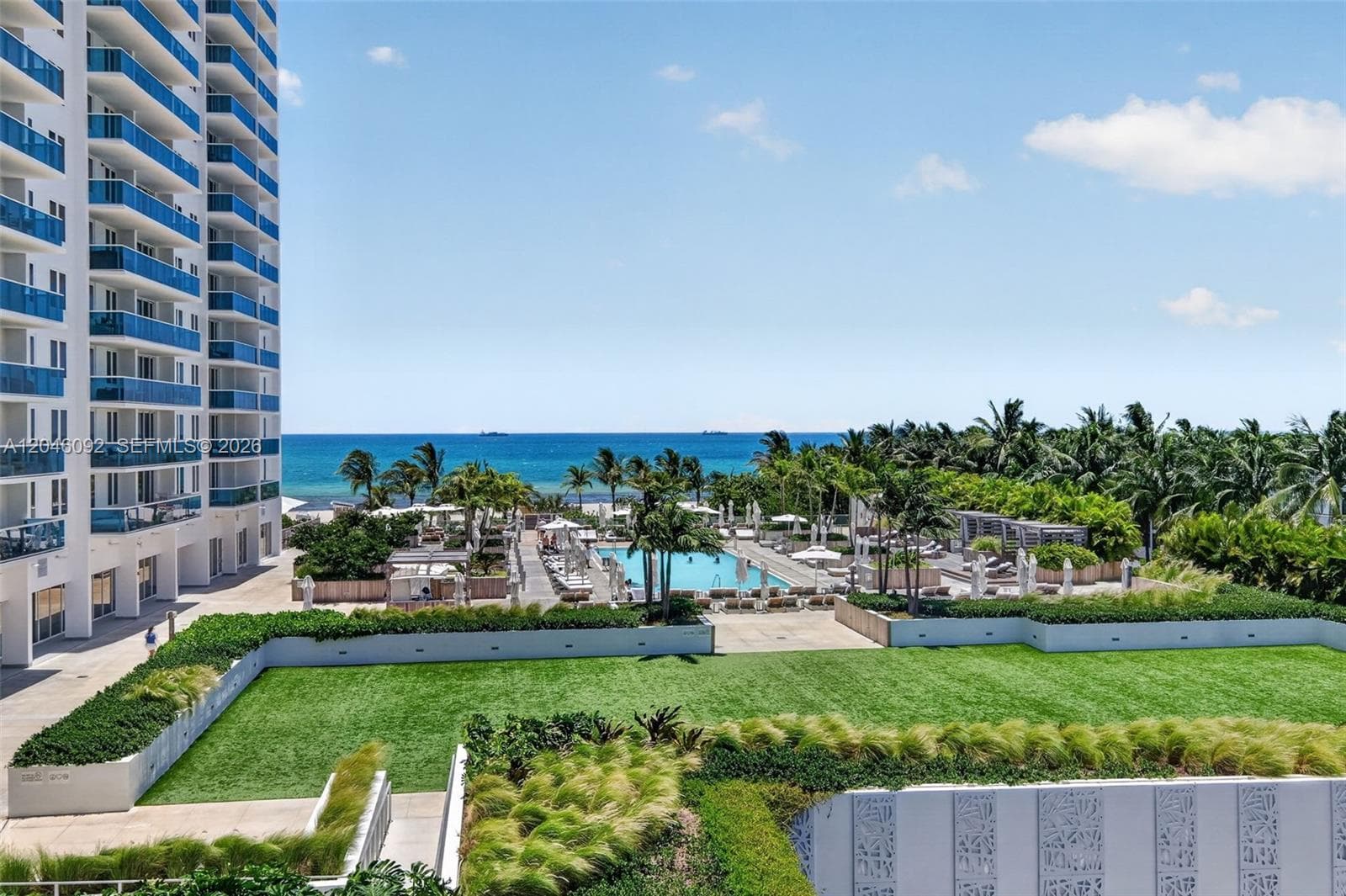 2301 Collins Ave 440-443 photo 20