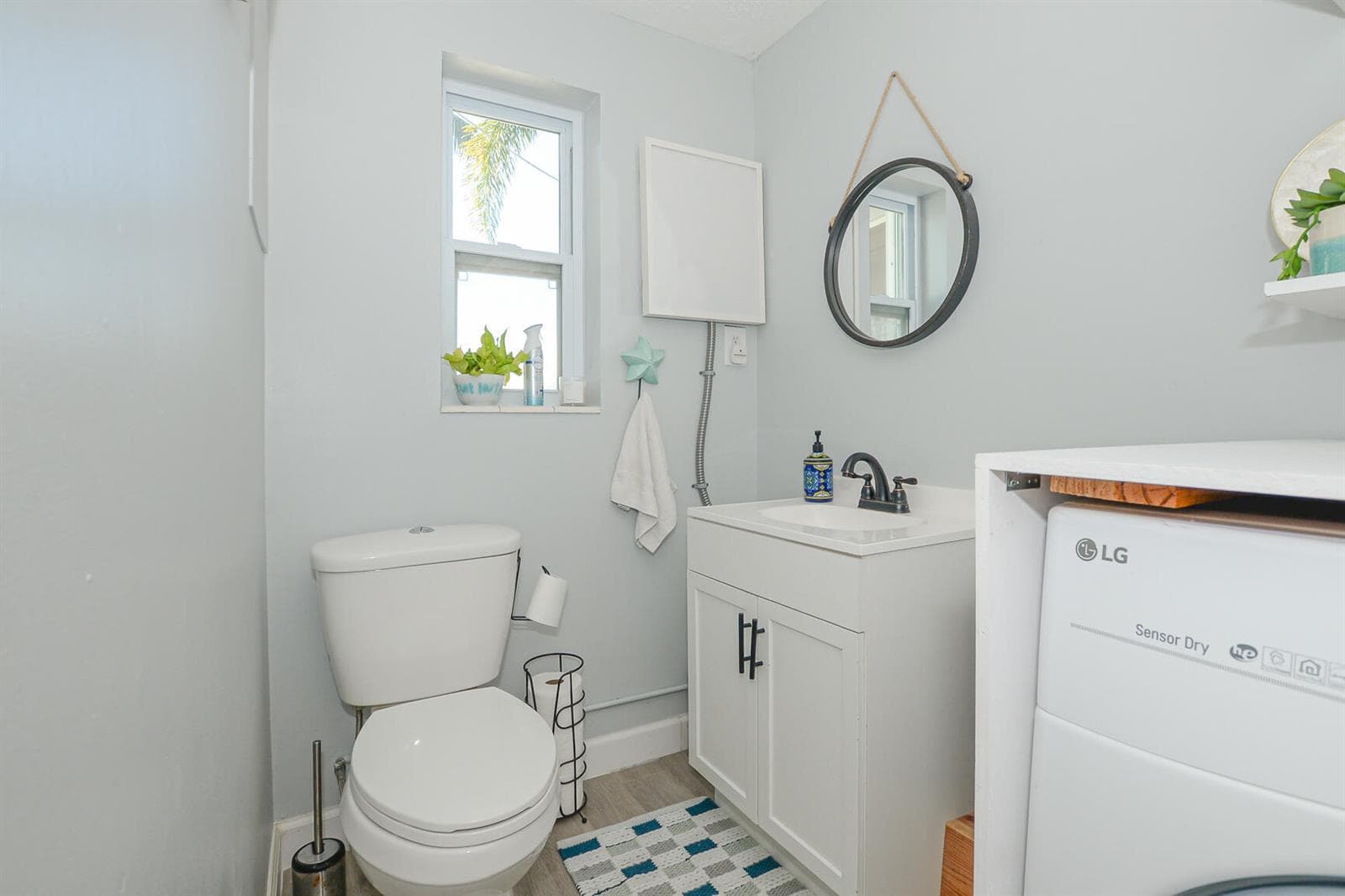 110 SW Hideaway Place photo 14