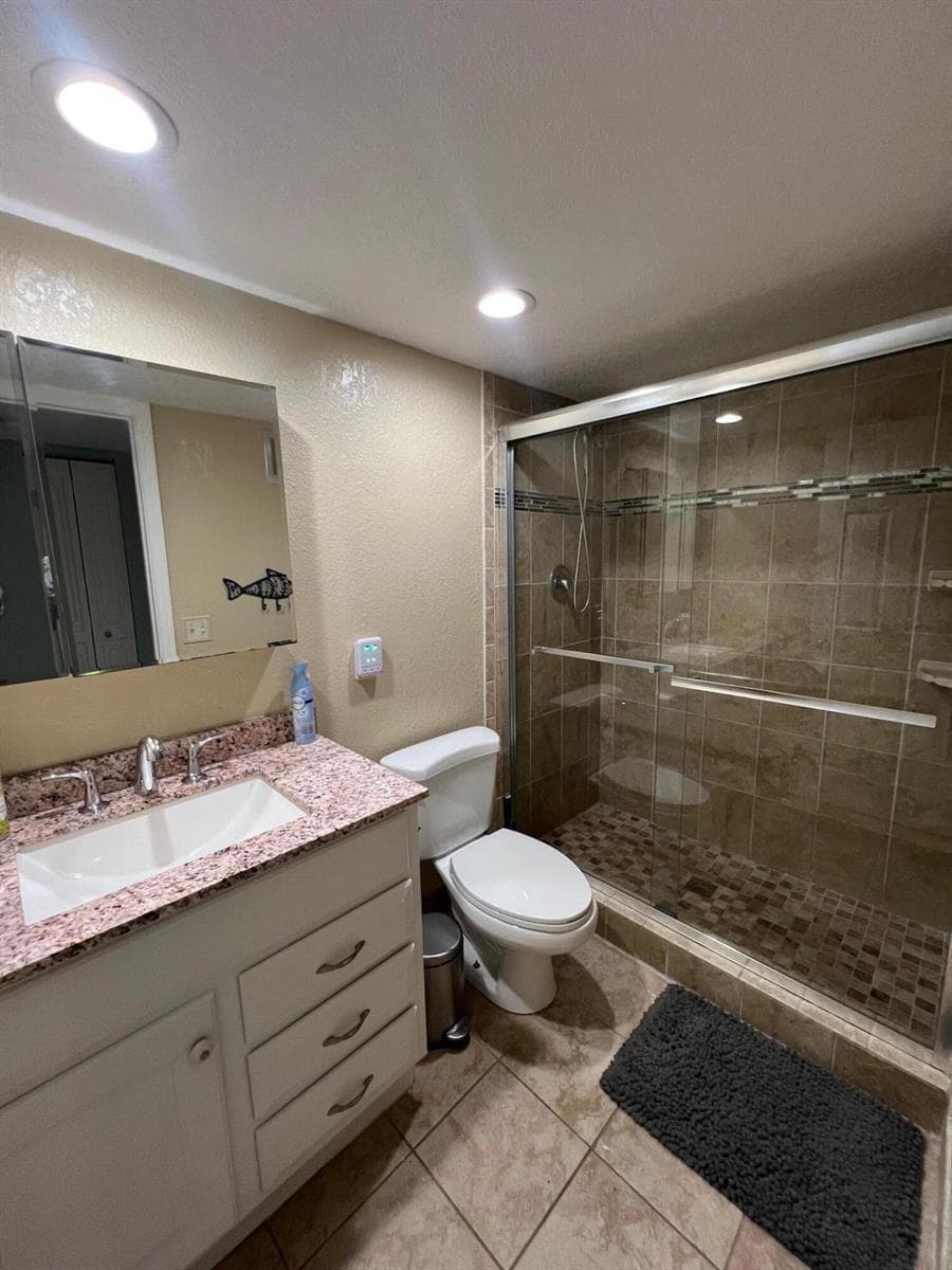 312 Southwind Drive 107 photo 9