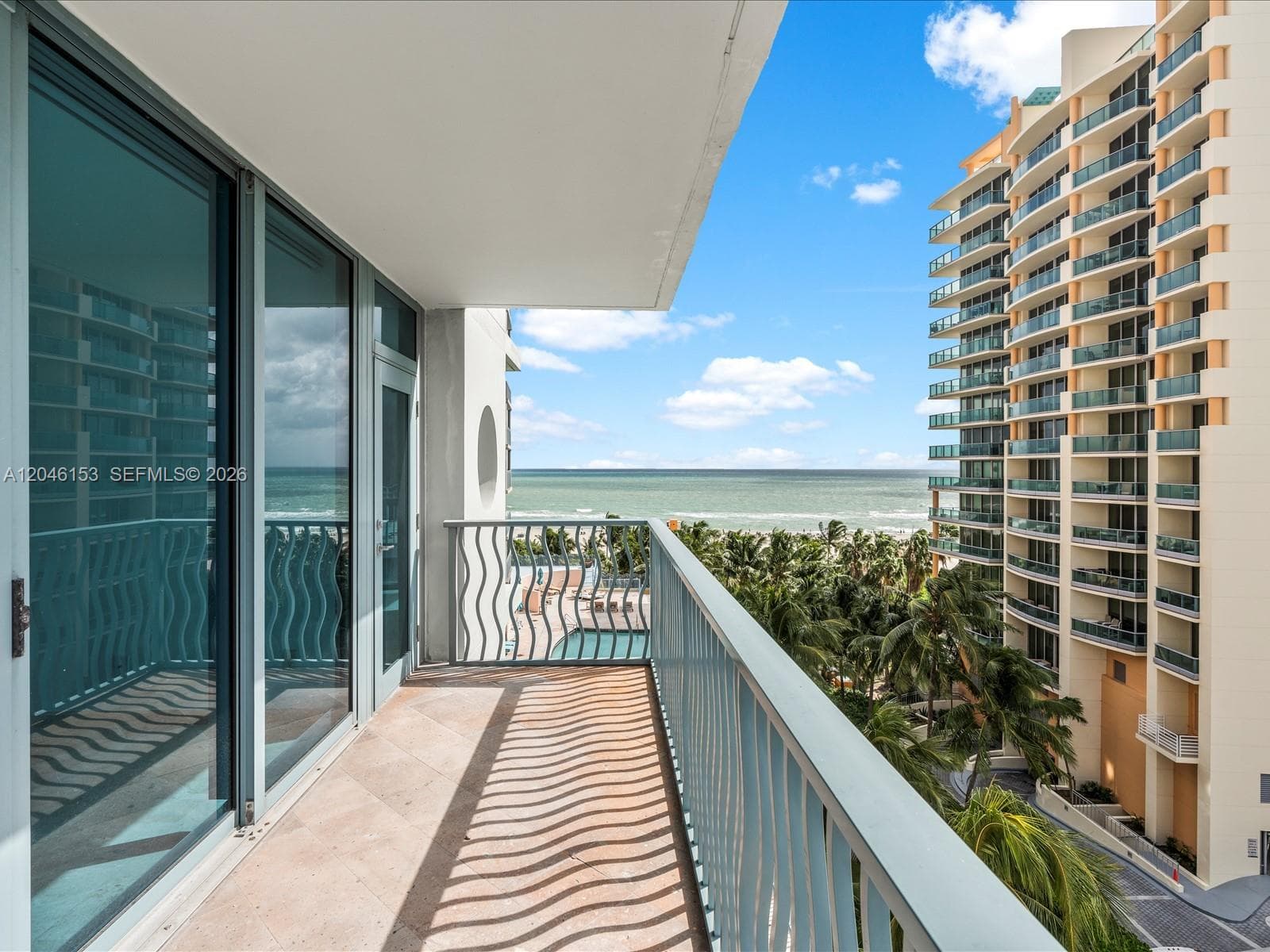 1500 Ocean Dr 708 photo 2