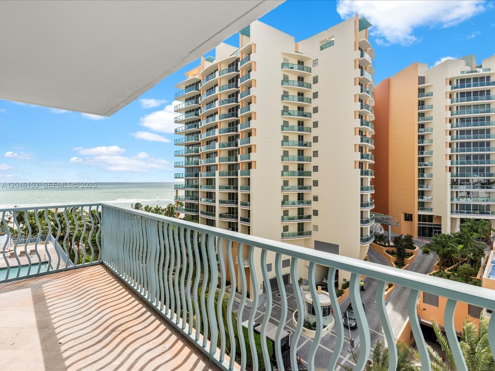 1500 Ocean Dr 708 photo 1