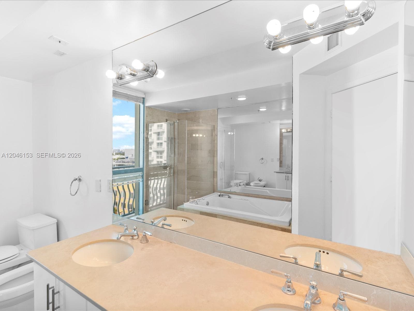1500 Ocean Dr 708 photo 19