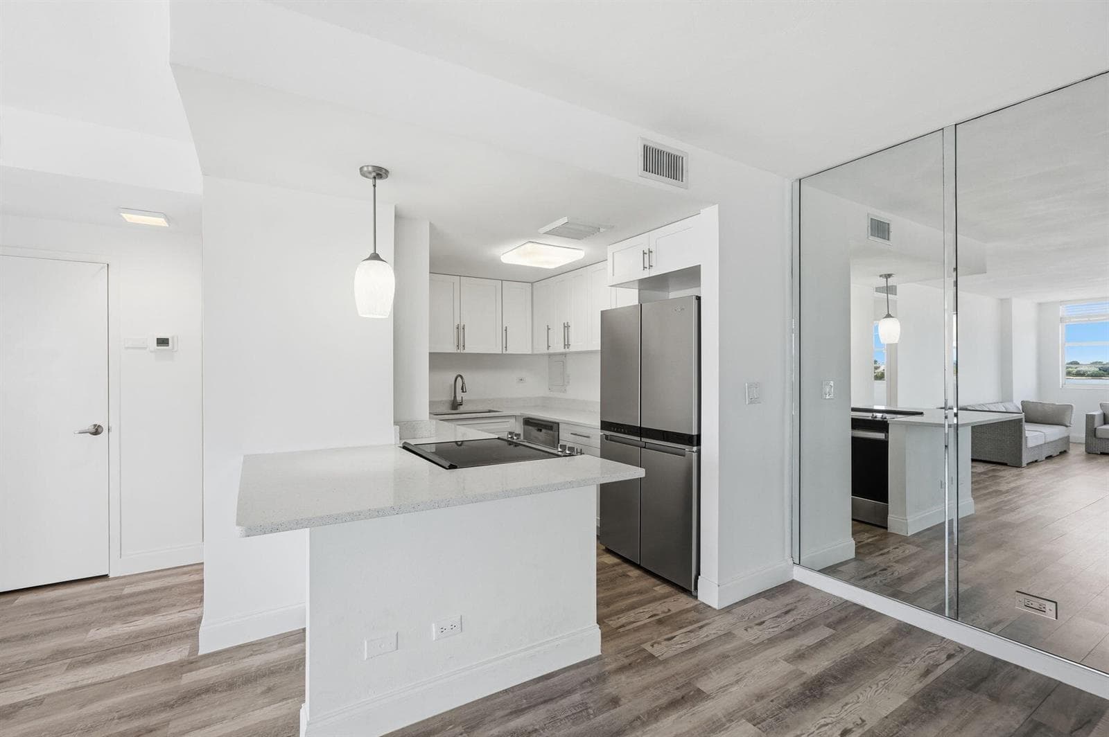 2800 N Flagler Drive 410 photo 16
