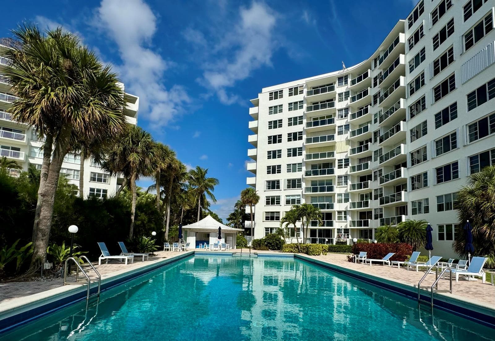 2800 N Flagler Drive 410 photo 3