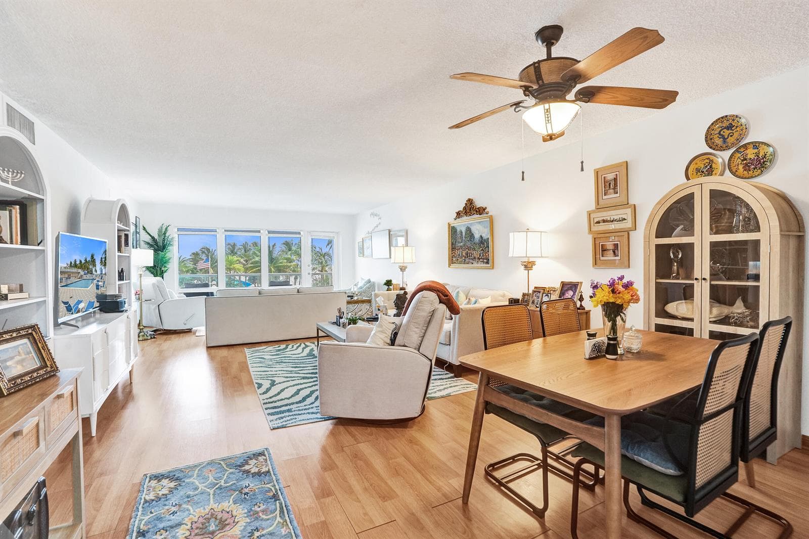 111 N Pompano Beach Boulevard 411 photo 9