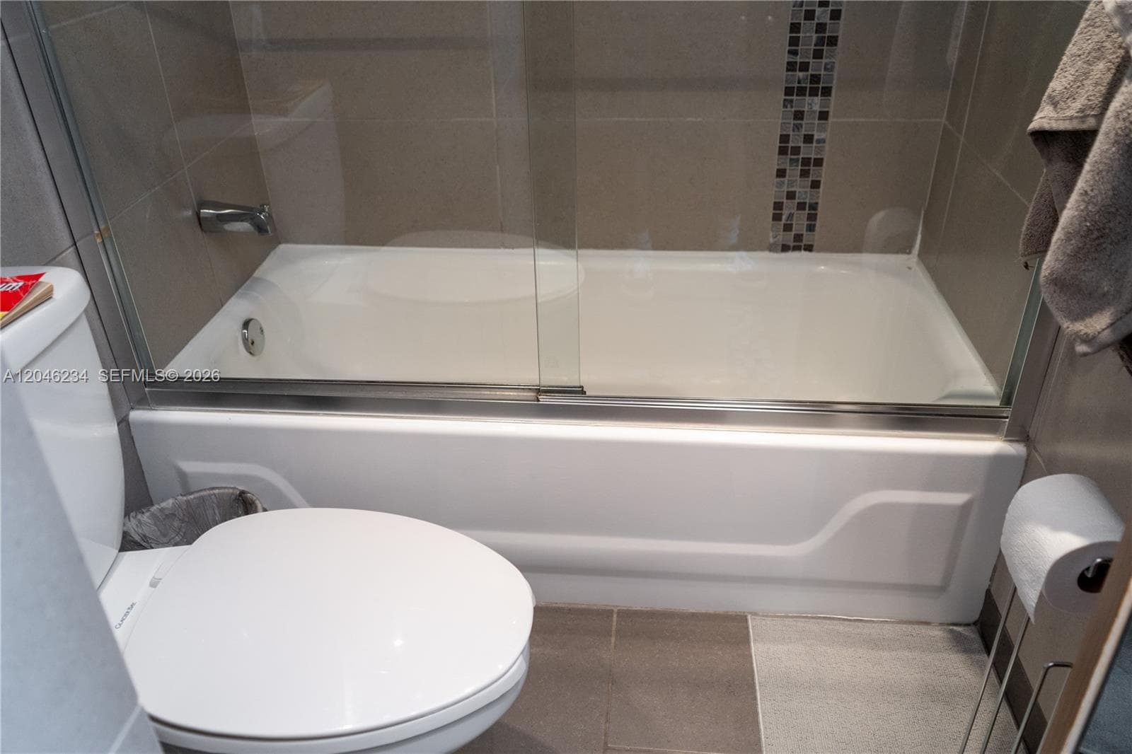 1600 S Ocean Dr 8I photo 8