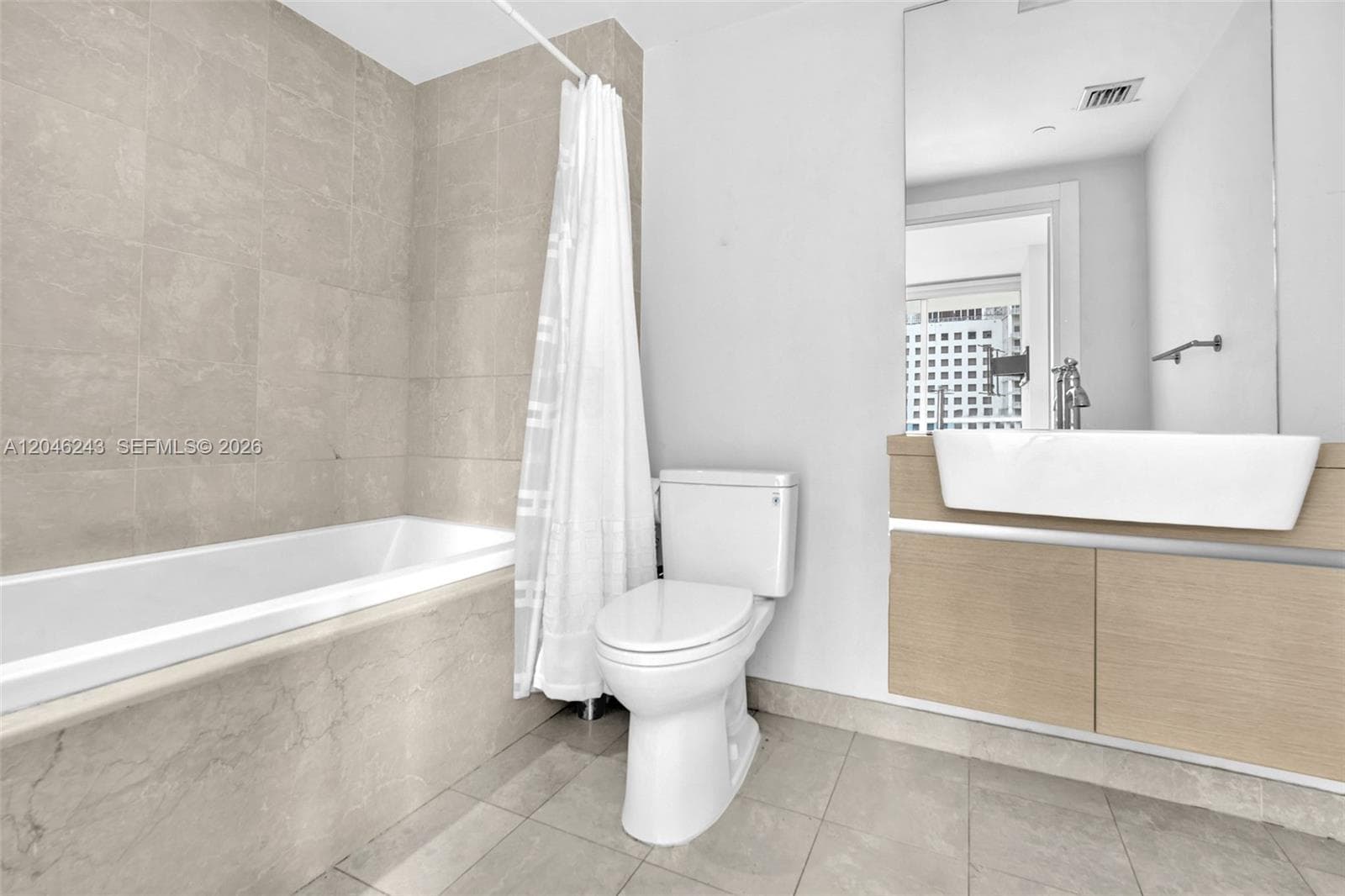 200 Biscayne Boulevard Way 509 photo 17