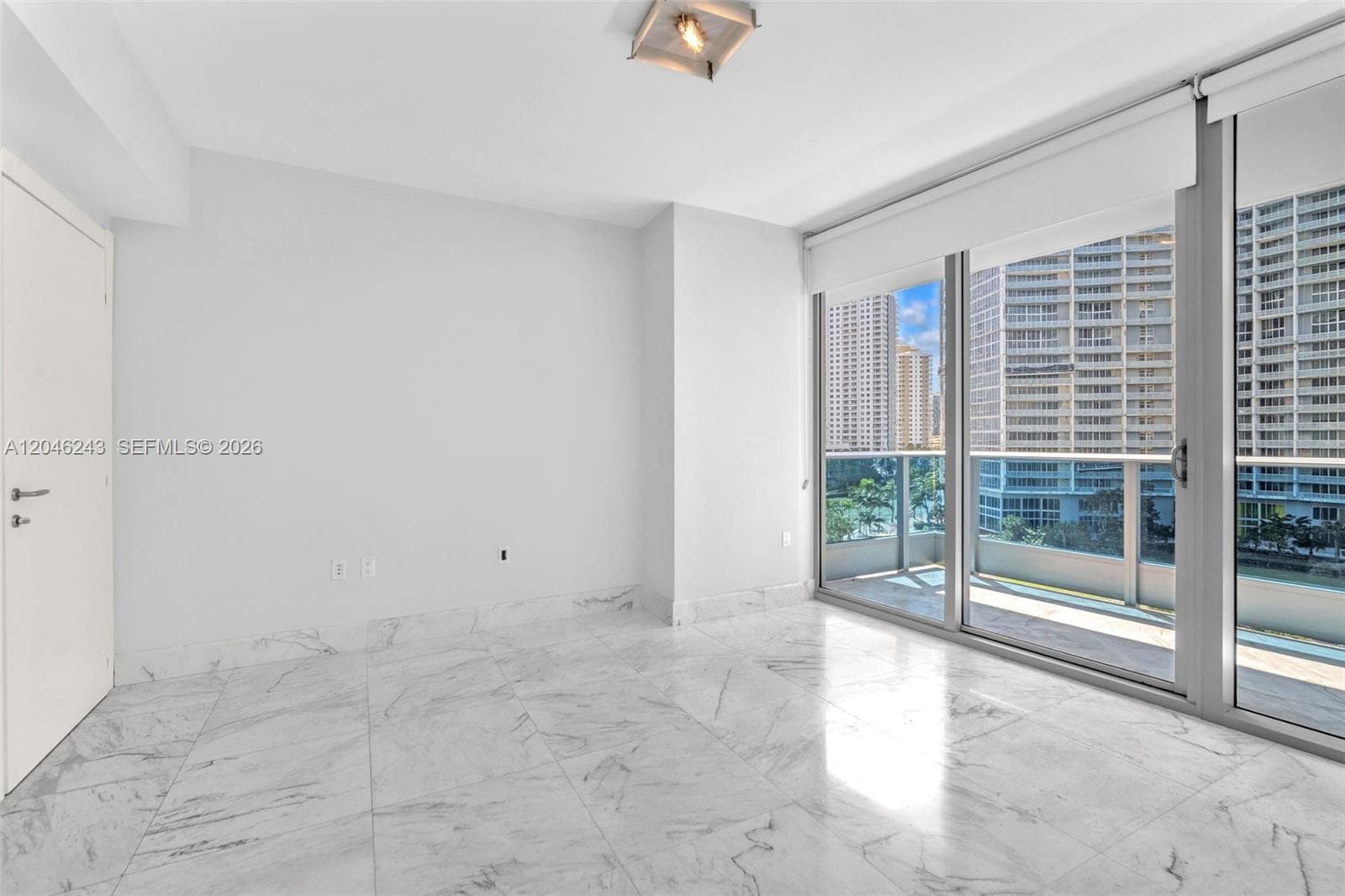 200 Biscayne Boulevard Way 509 photo 25