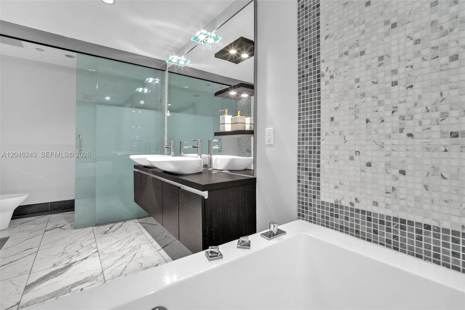 200 Biscayne Boulevard Way 509 photo 21