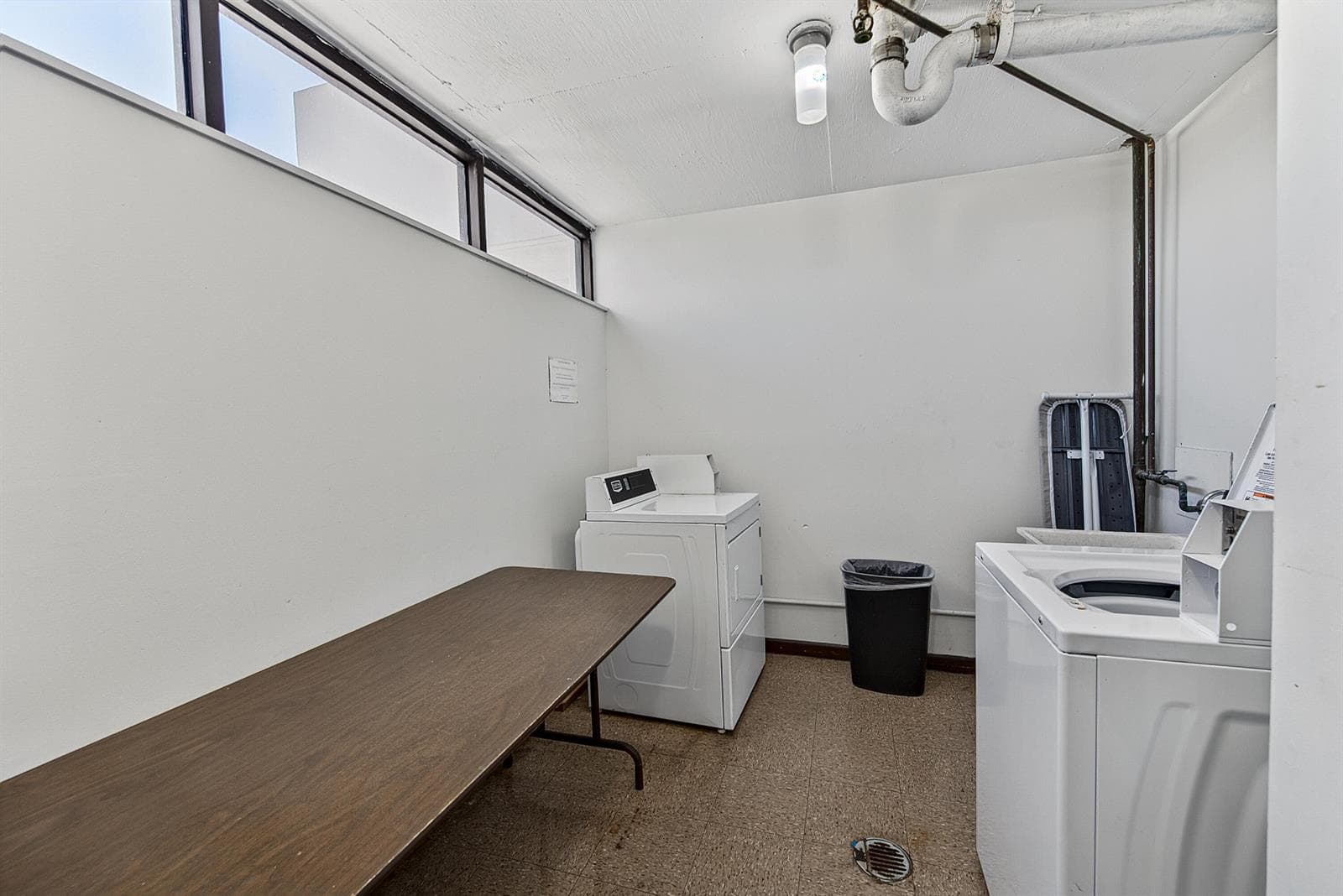 4800 Bayview Drive 402 photo 22