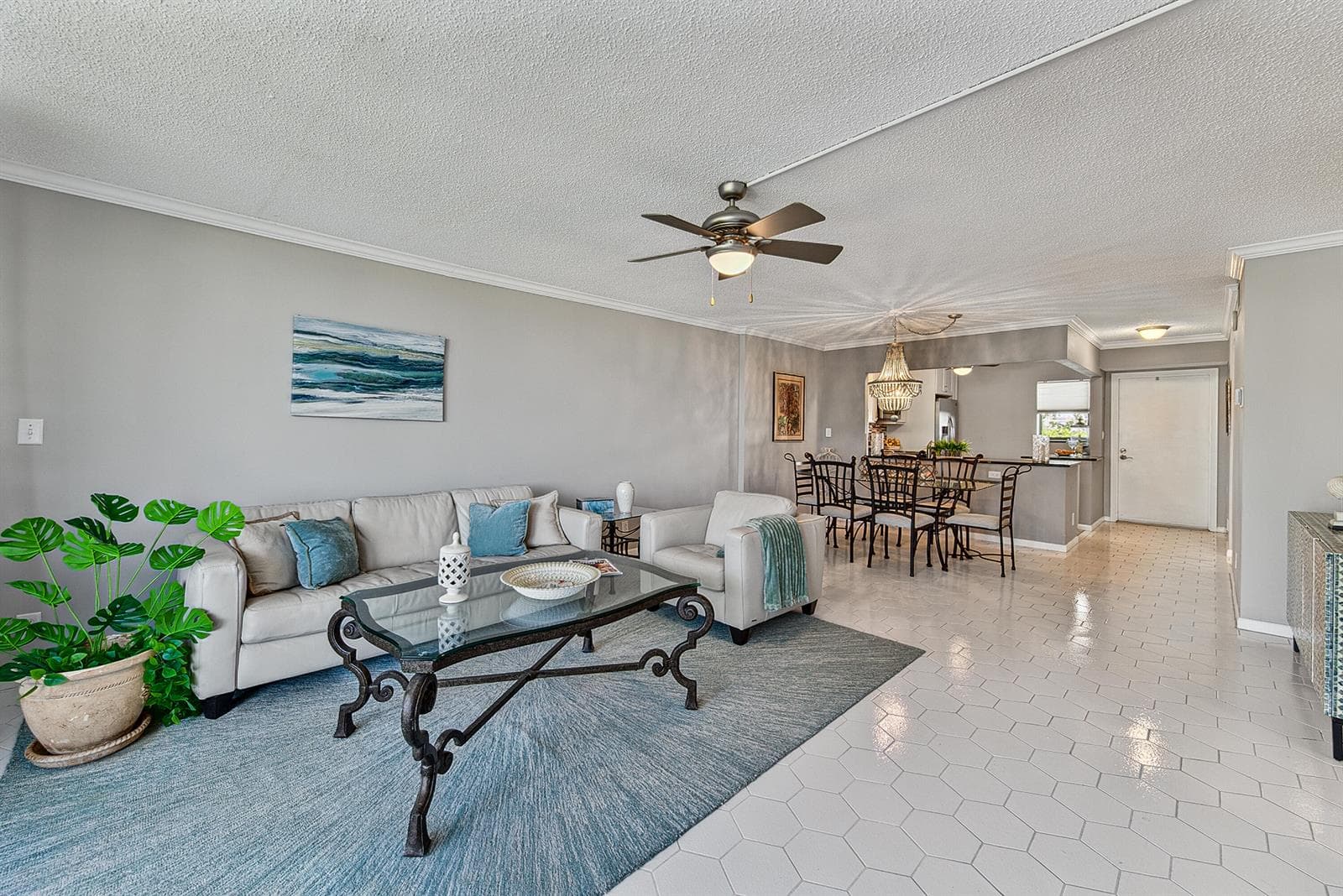 4800 Bayview Drive 402 photo 5