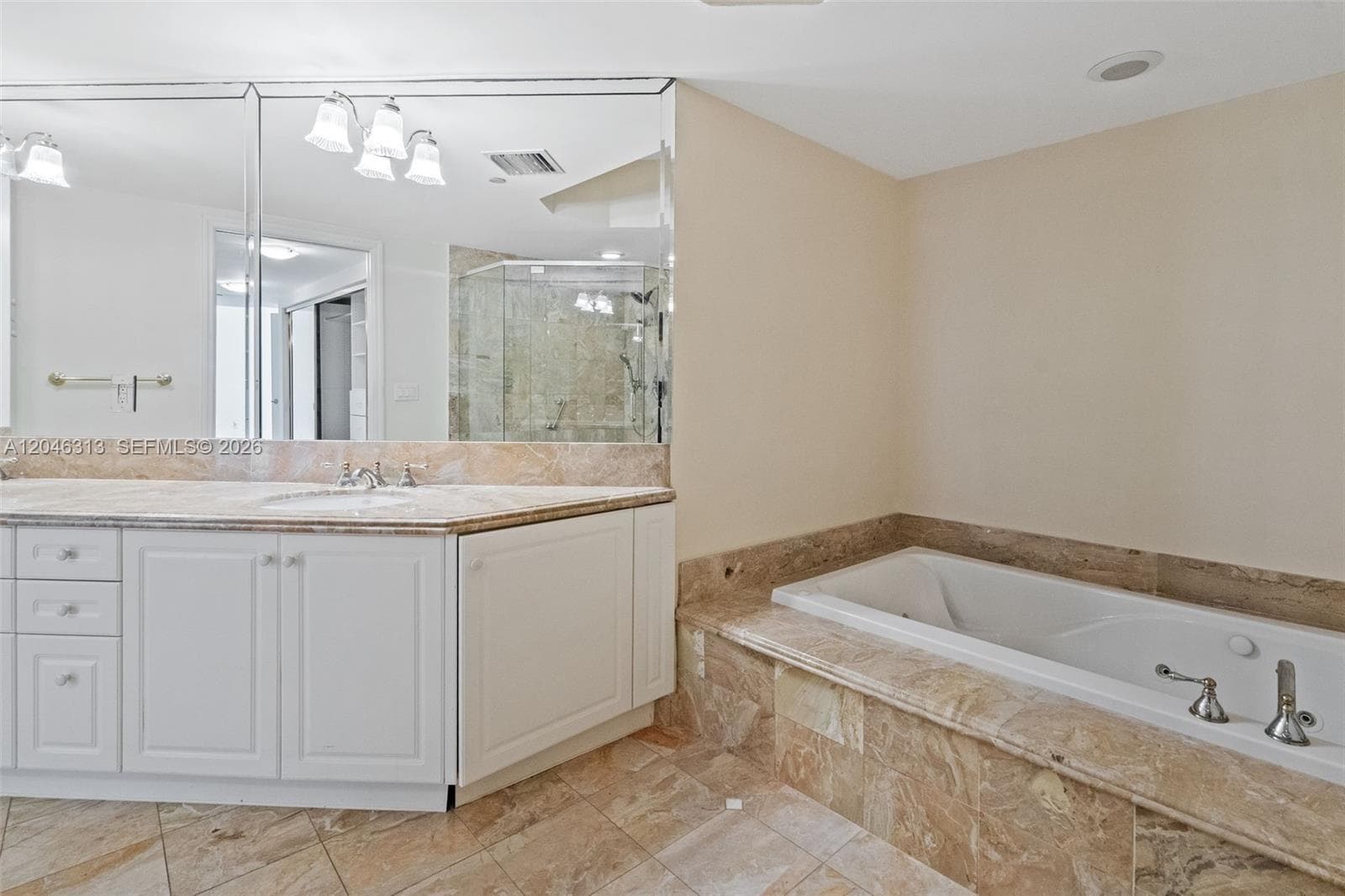9595 Collins Ave N3-D photo 16