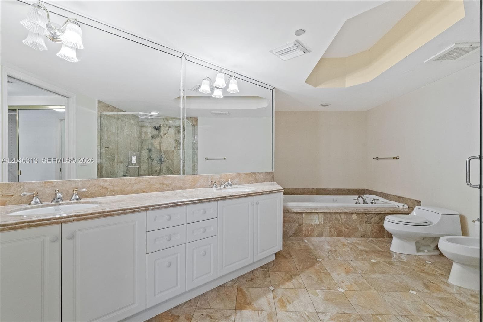 9595 Collins Ave N3-D photo 15