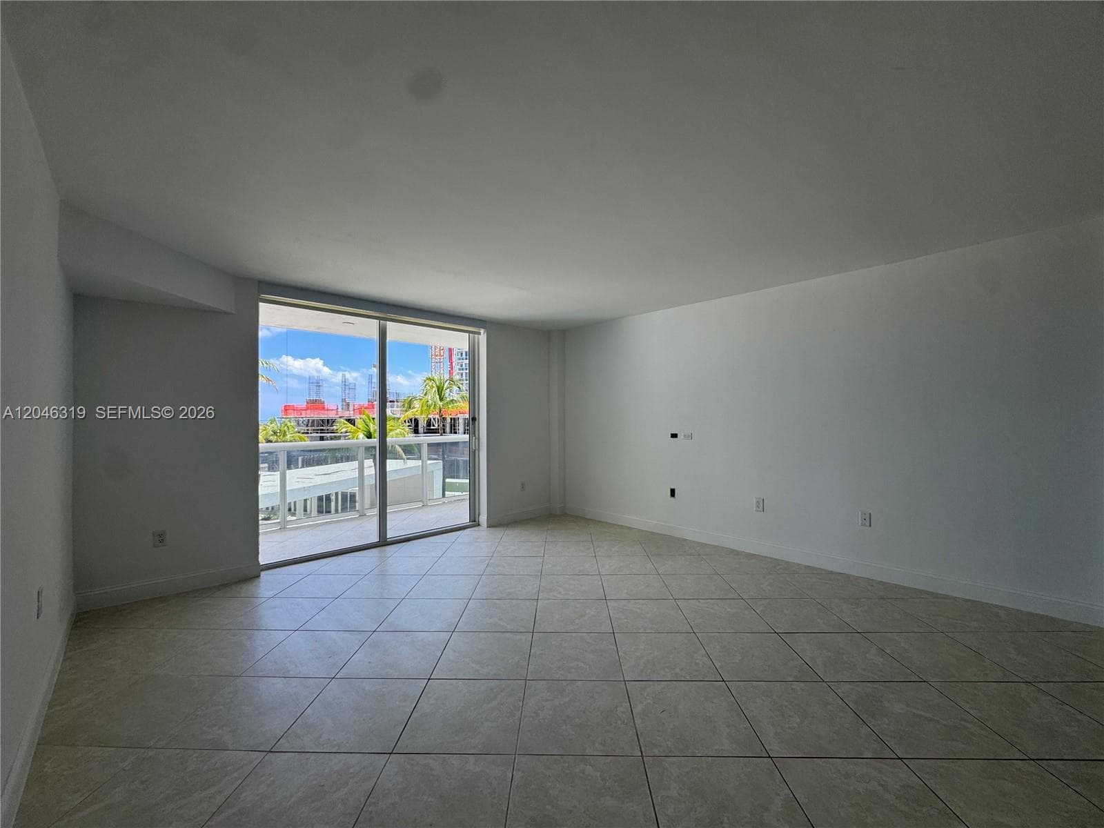 10275 Collins Ave 318 photo 7
