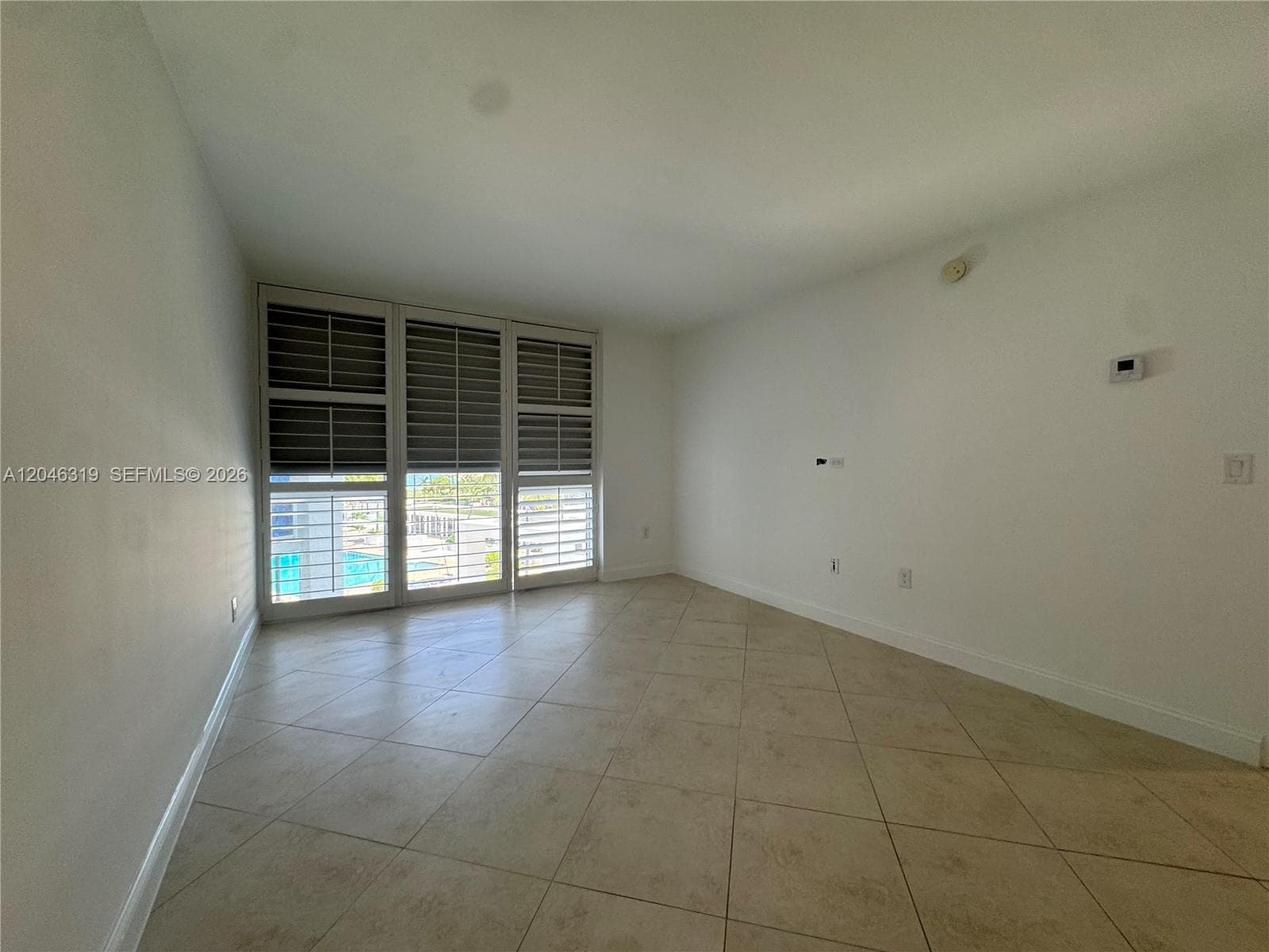 10275 Collins Ave 318 photo 18