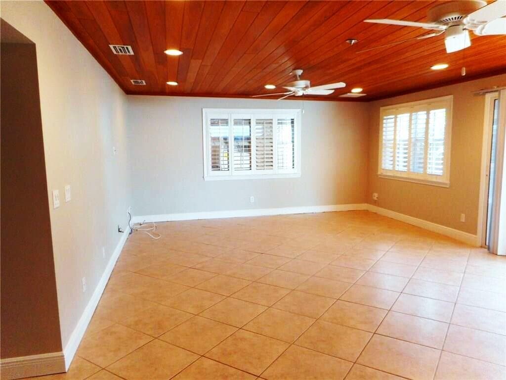 1903 Robalo Drive photo 6
