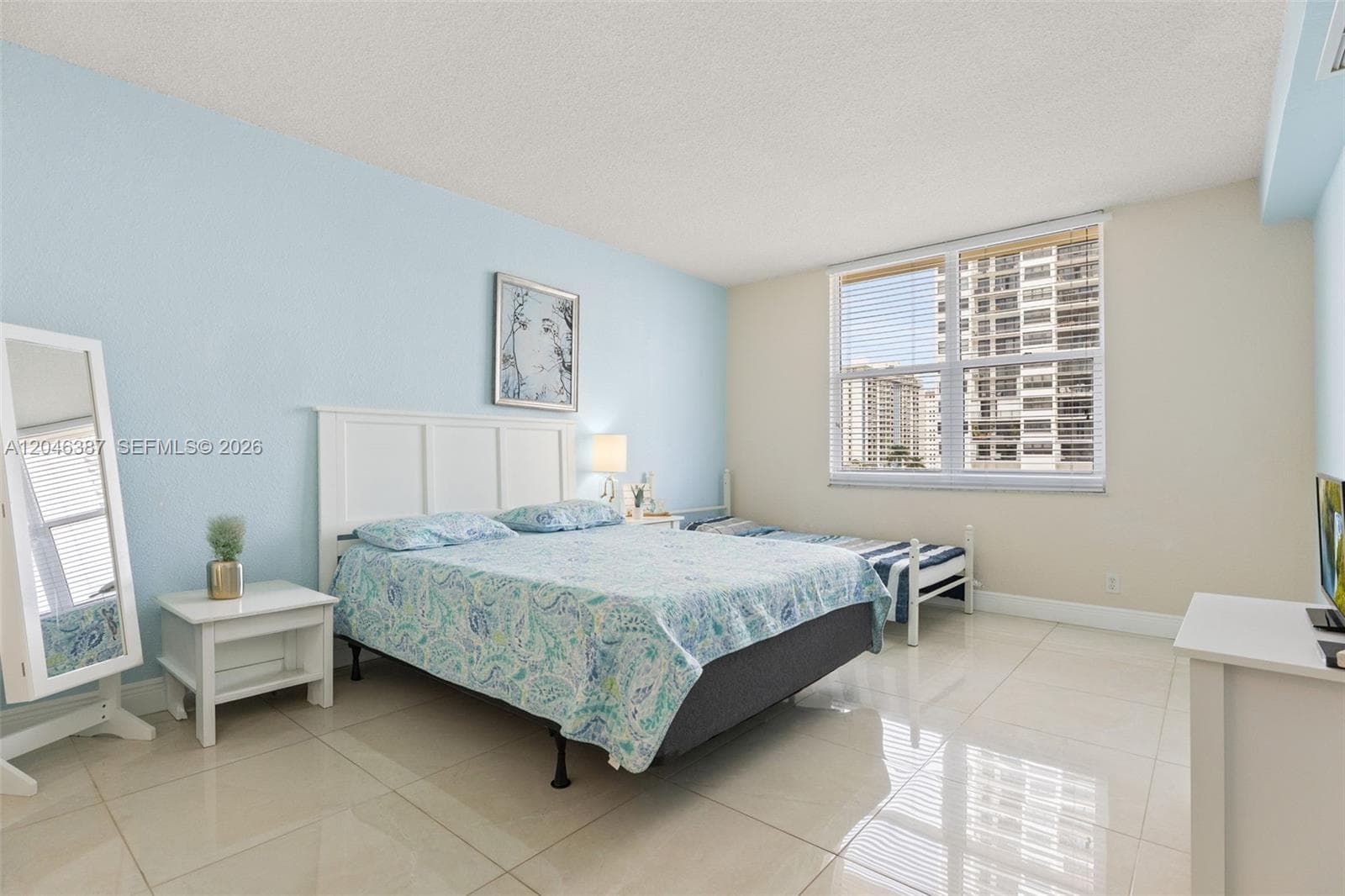 2501 S Ocean Dr 438 photo 10