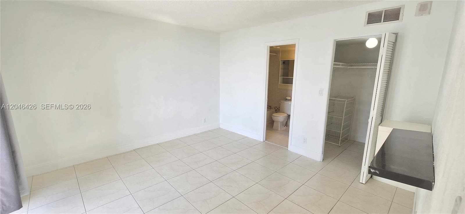 2903 NE 163rd St 404 photo 15