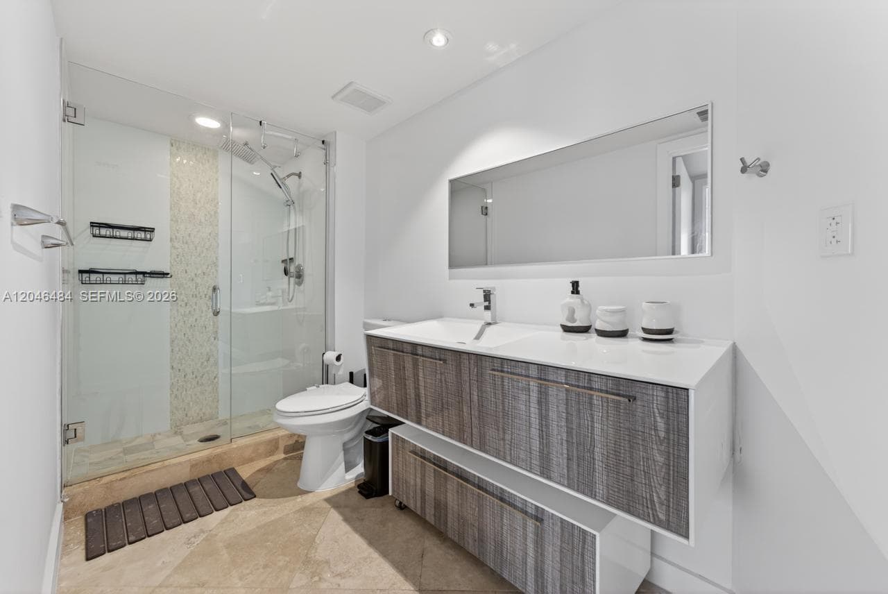 2080 S Ocean Dr 1711 photo 22