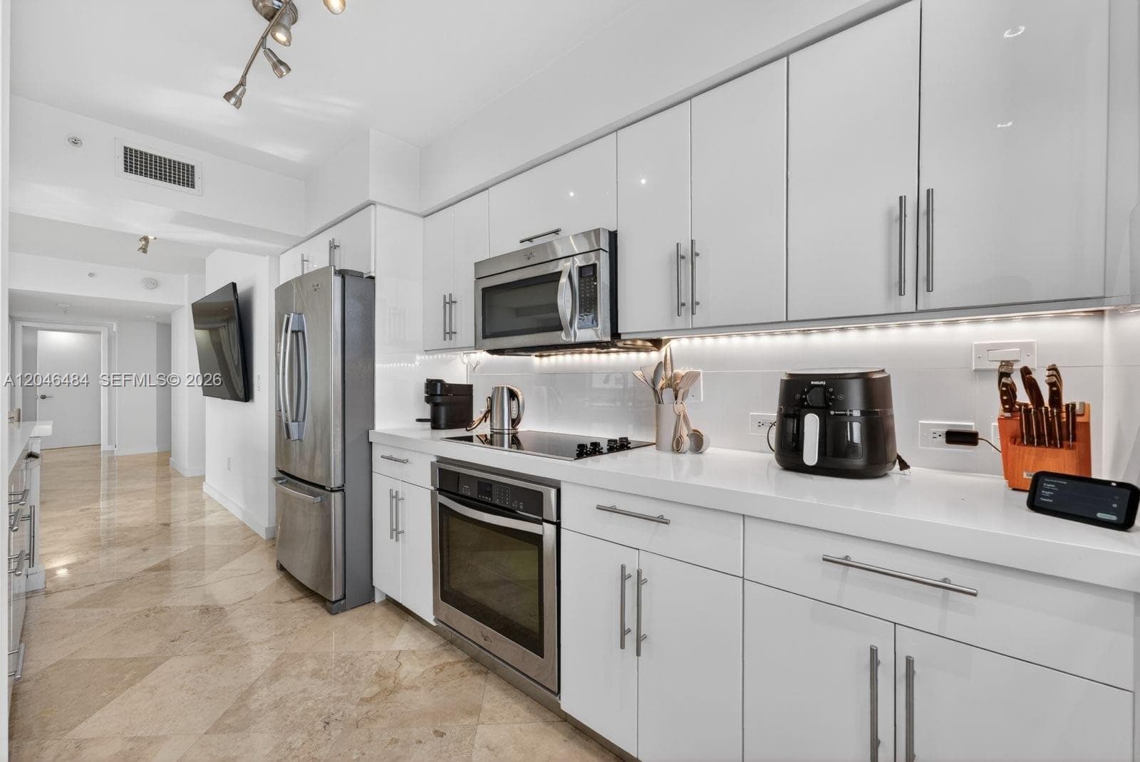 2080 S Ocean Dr 1711 photo 10