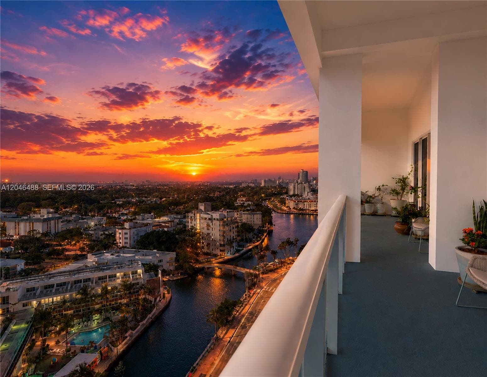 2301 Collins Ave PH22 photo 17